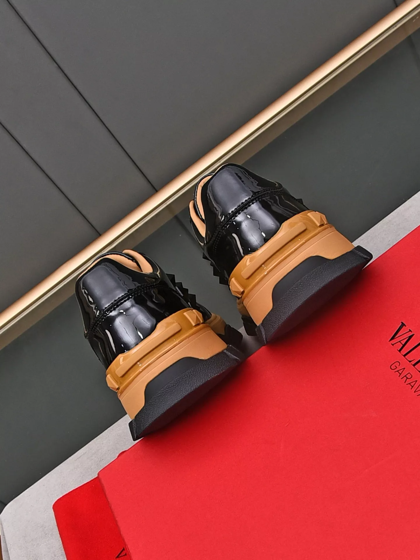 Valentino Casual Shoes For Men StreetReady 812
