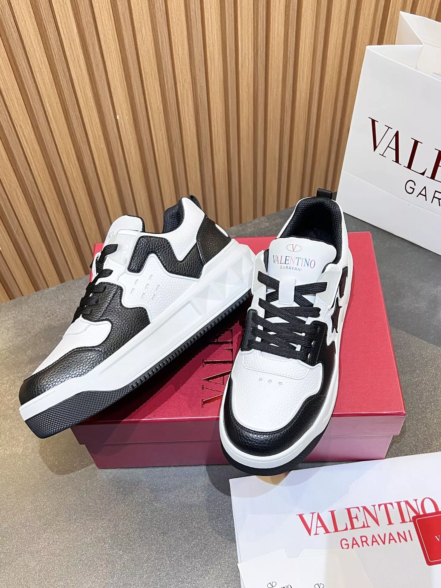 Valentino Casual Shoes For Men StreetReady 9594