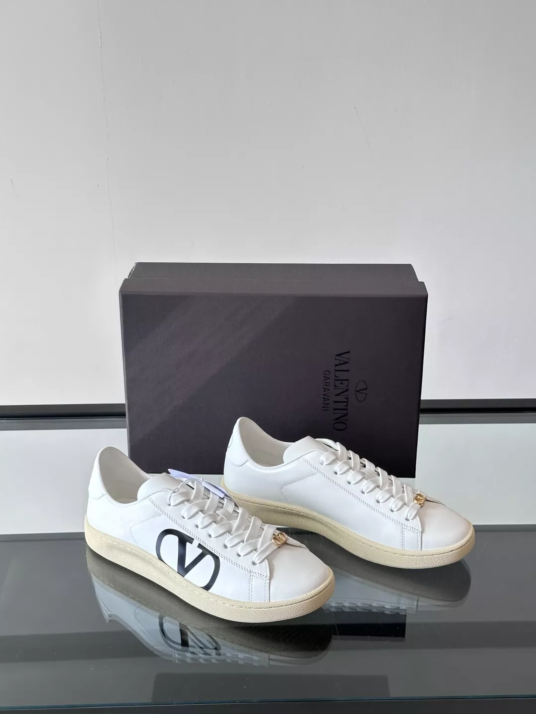 Valentino Casual Shoes For Men Timeless 1736