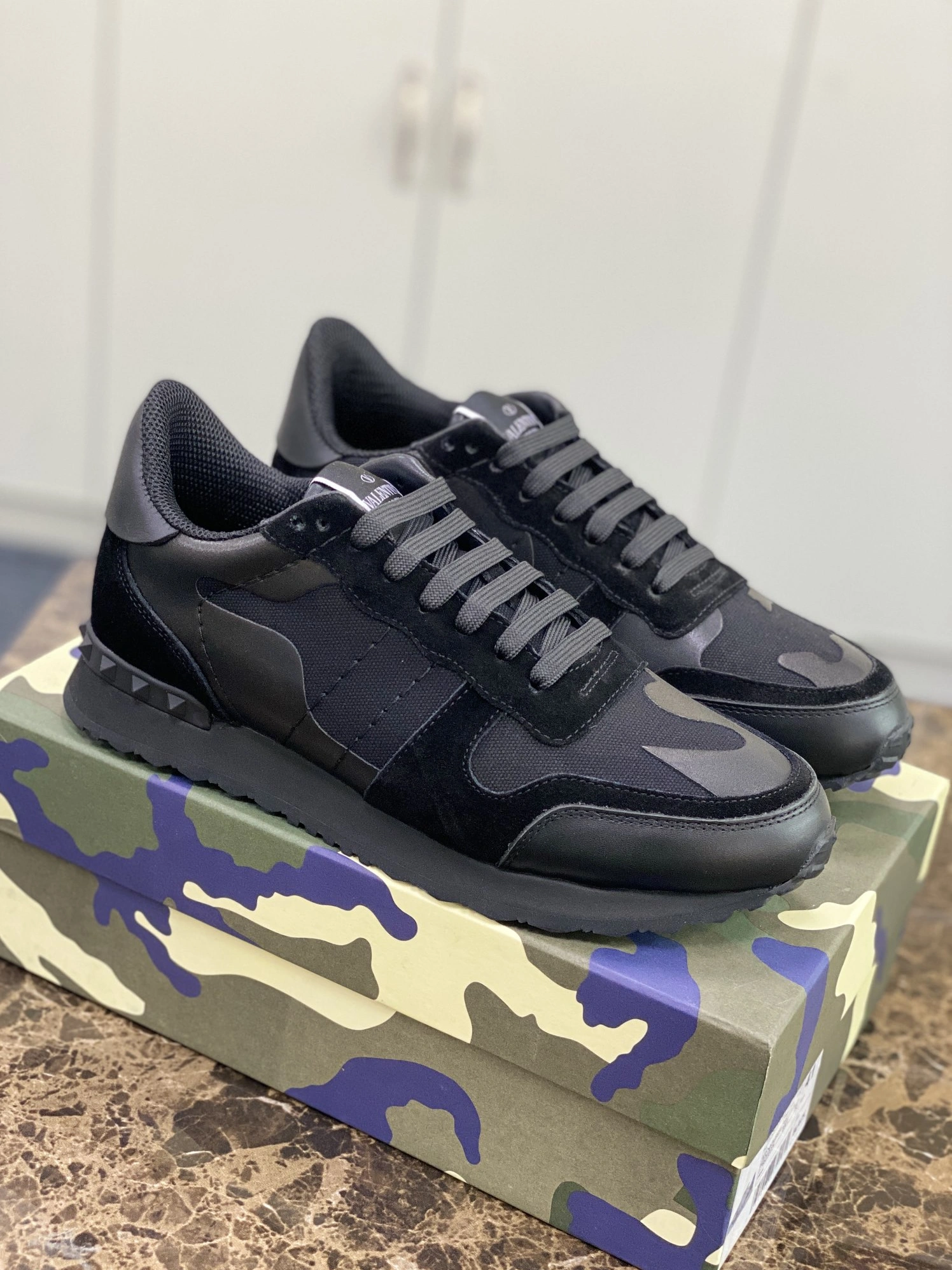 Valentino Casual Shoes For Men Trendsetting 4862