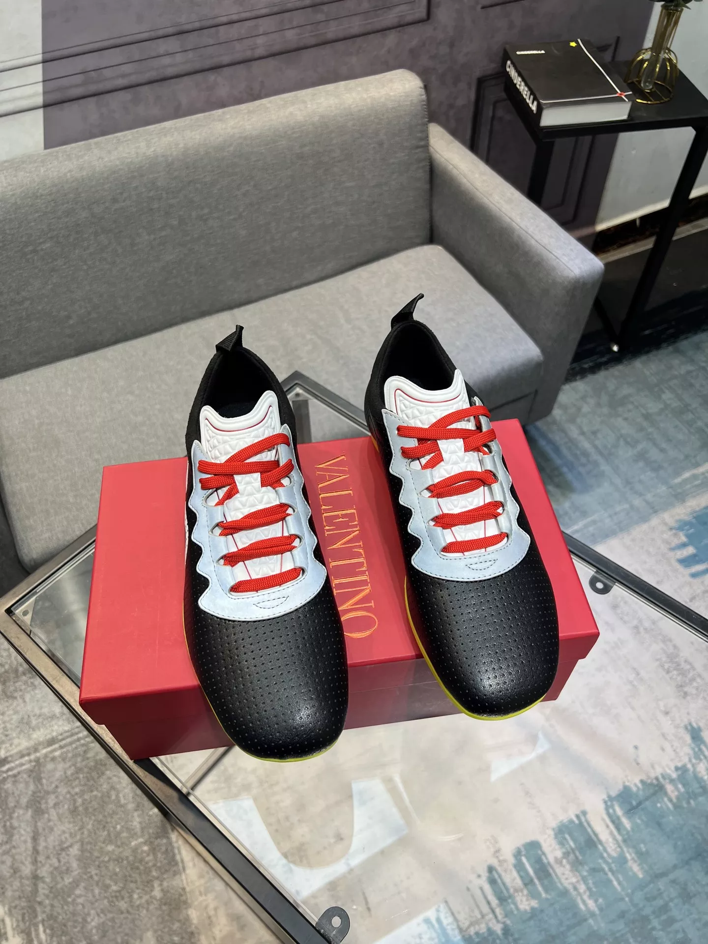Valentino Casual Shoes For Women StreetReady 446