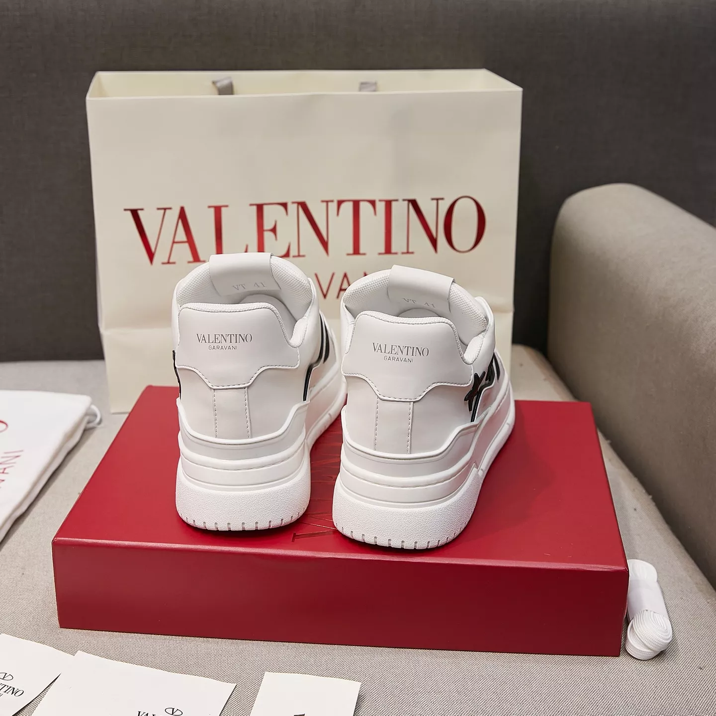 Valentino Casual Shoes For Women Versatile 5997