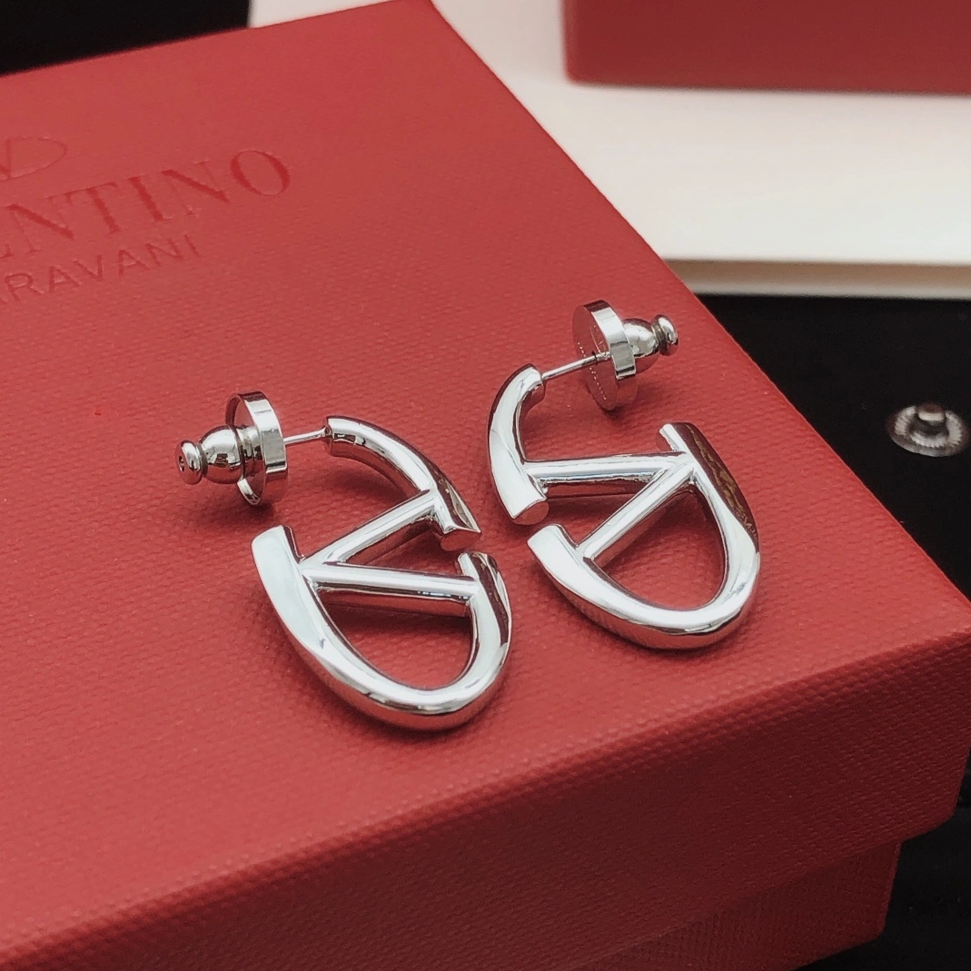 Valentino Earrings For Women Durable 4634