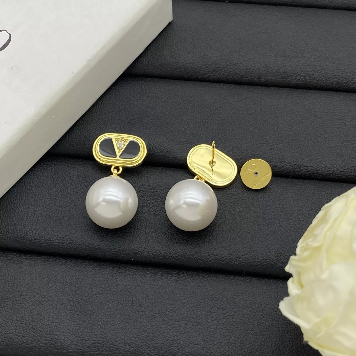 Valentino Earrings For Women Fashionable 5267