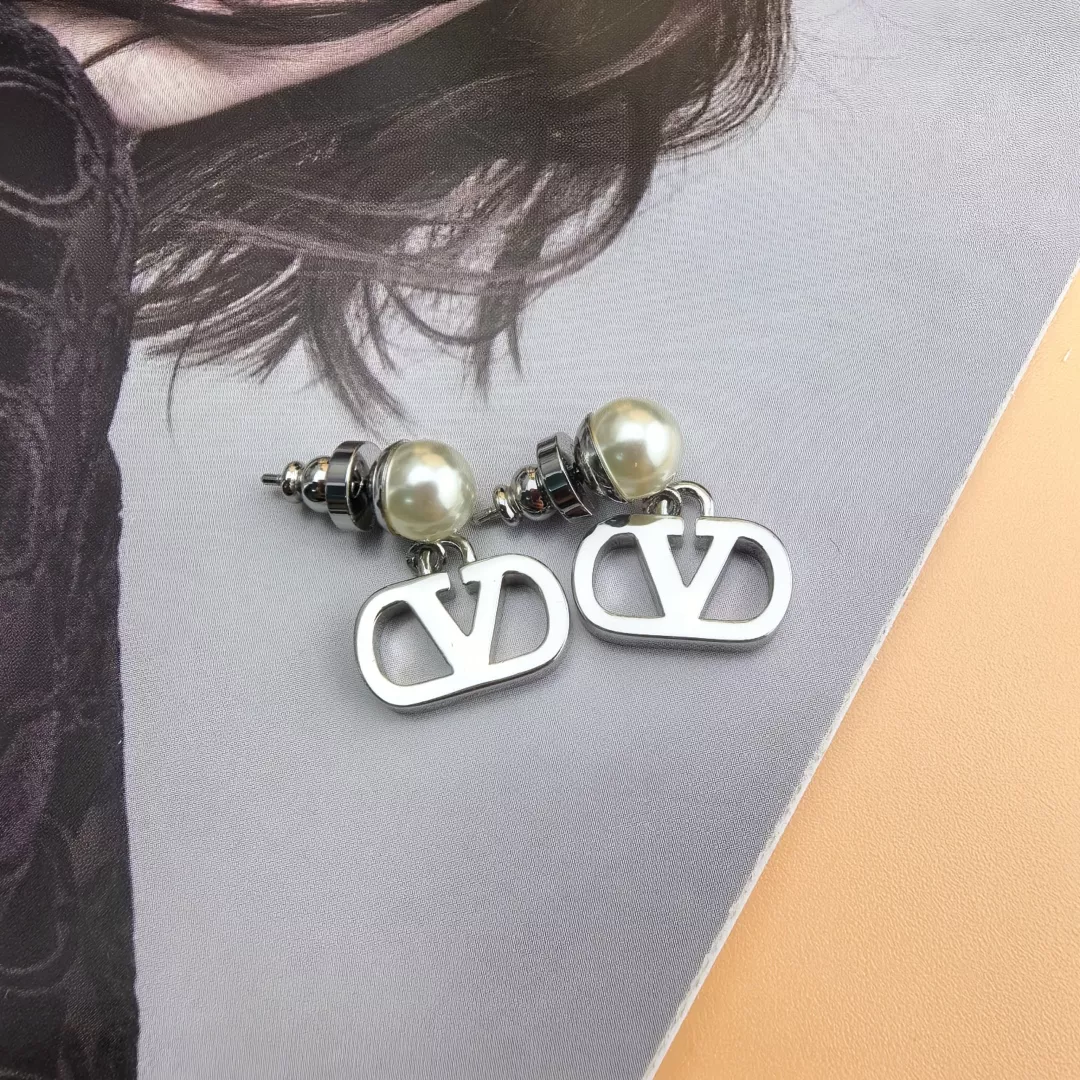 Valentino Earrings For Women Practical 9803