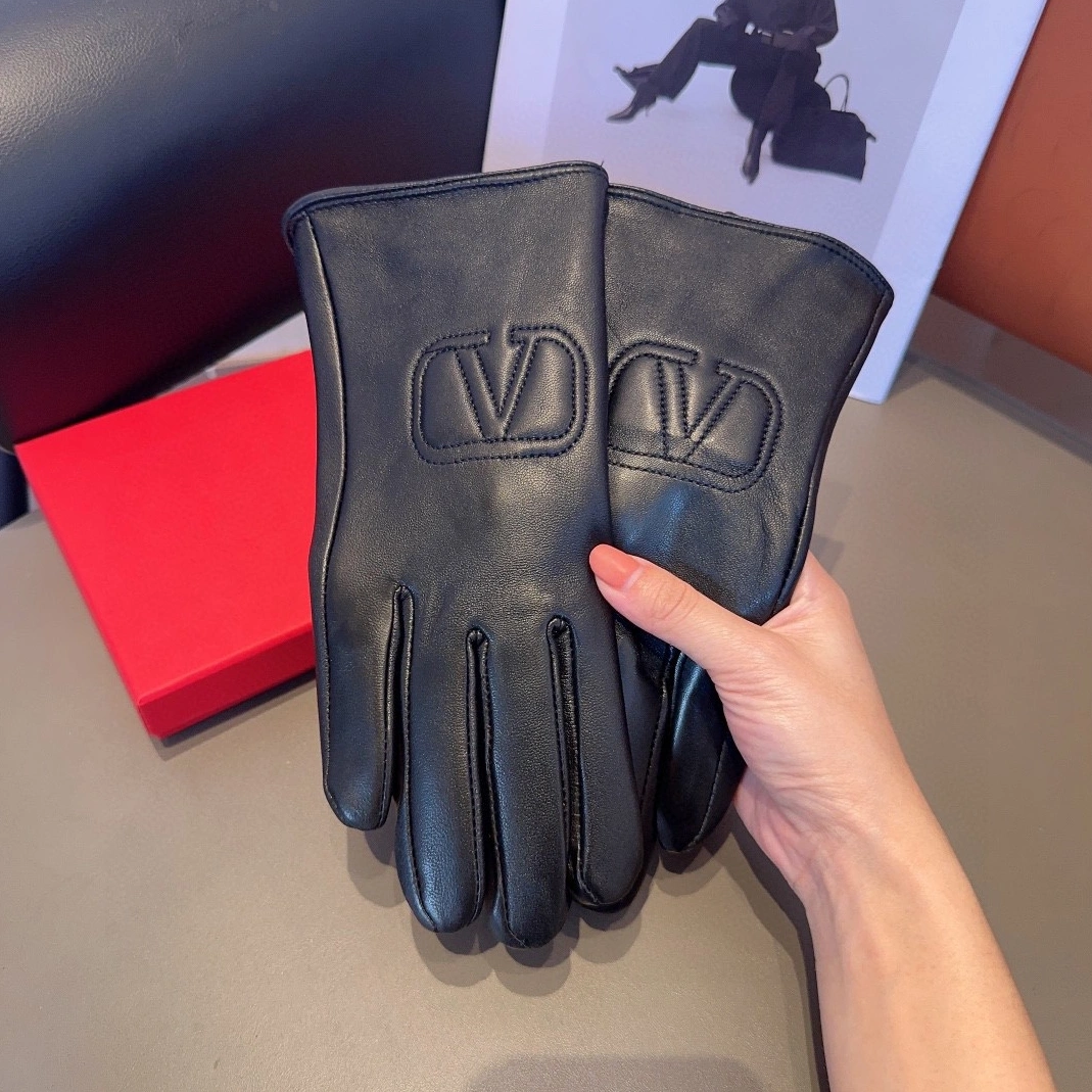 Valentino Gloves For Women Durable 9432