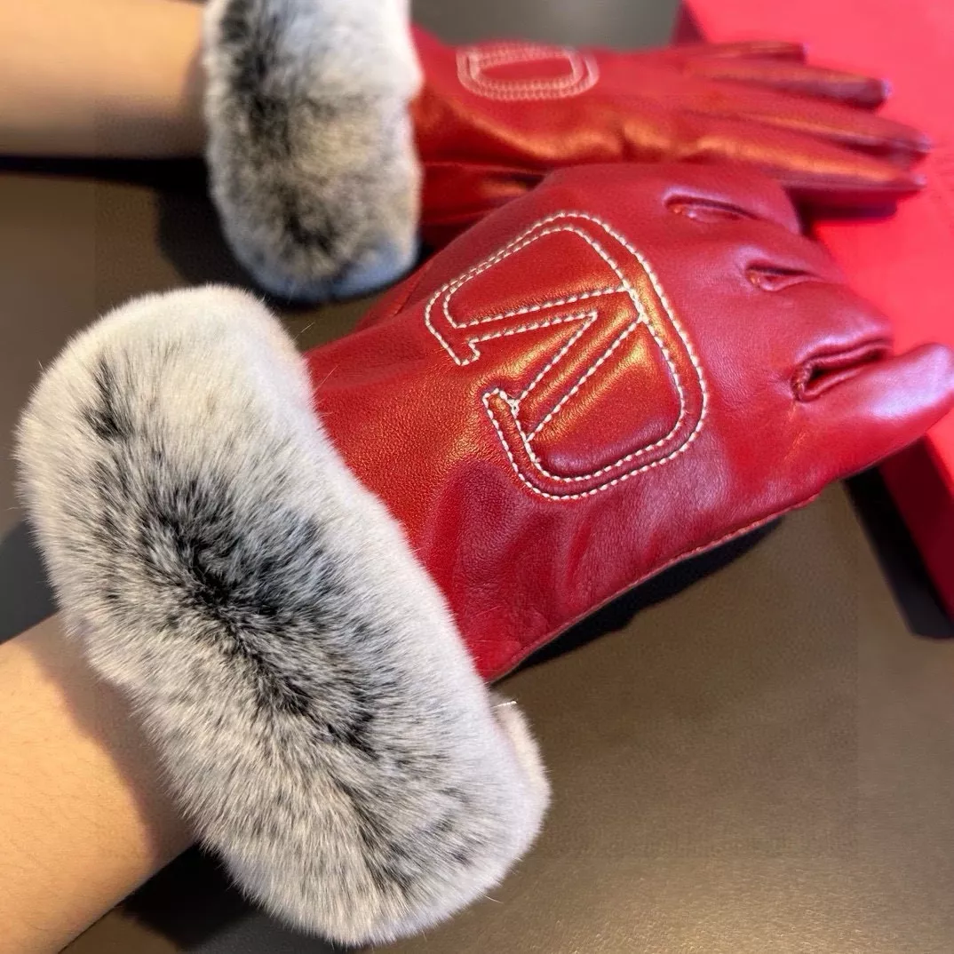 Valentino Gloves For Women EyeCatching 9642