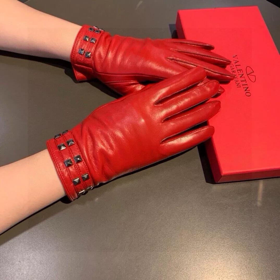 Valentino Gloves For Women Refined 4075