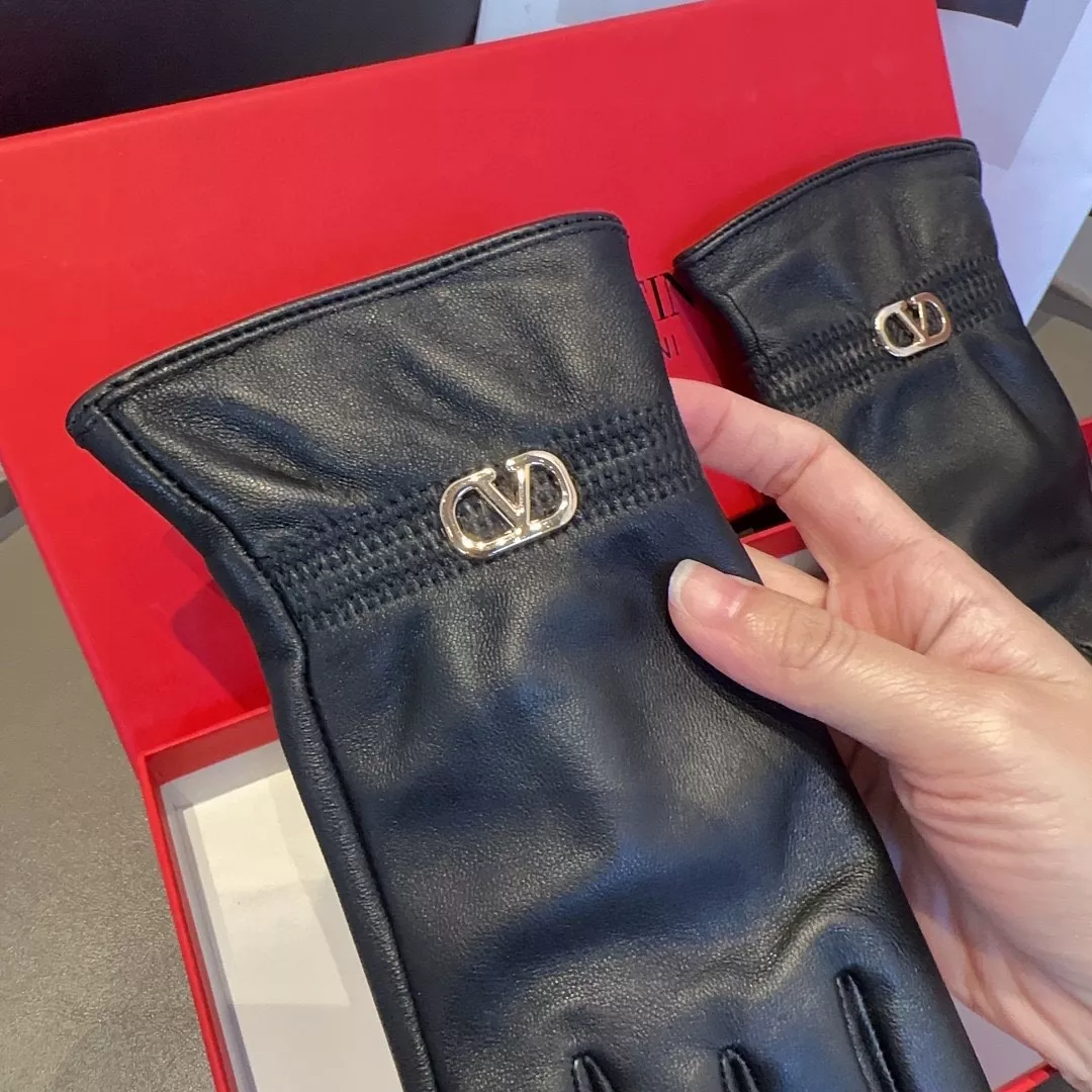 Valentino Gloves For Women TopPick 2460
