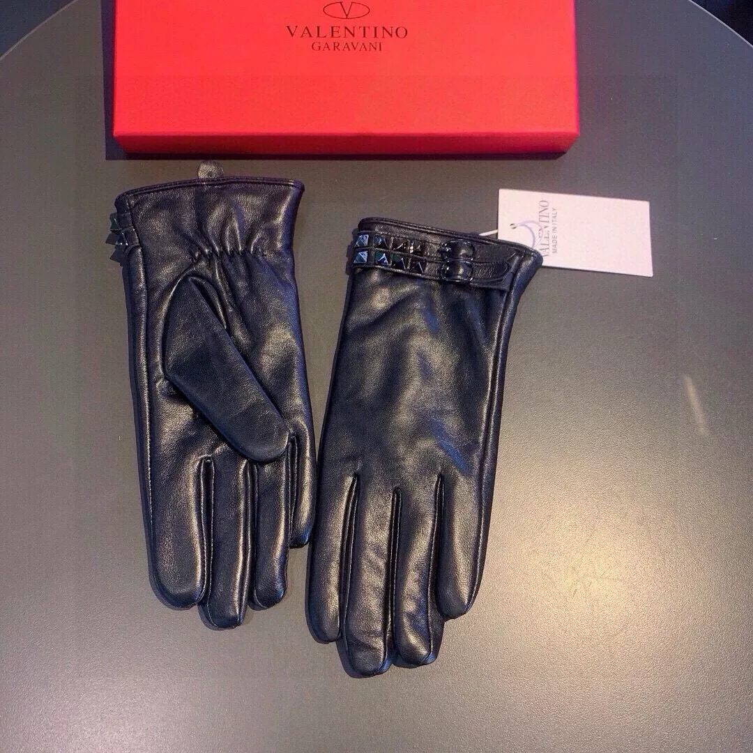 Valentino Gloves For Women Trendsetting 8042