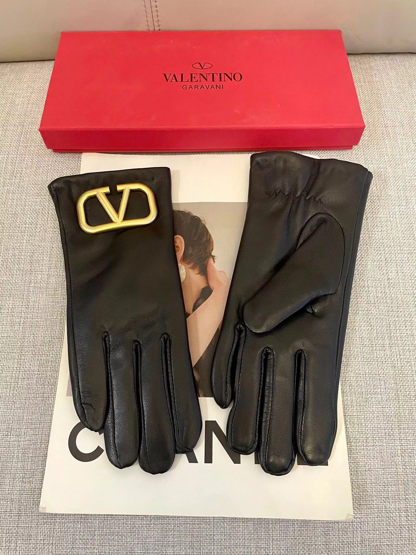 Valentino Gloves For Women Vibrant 5266