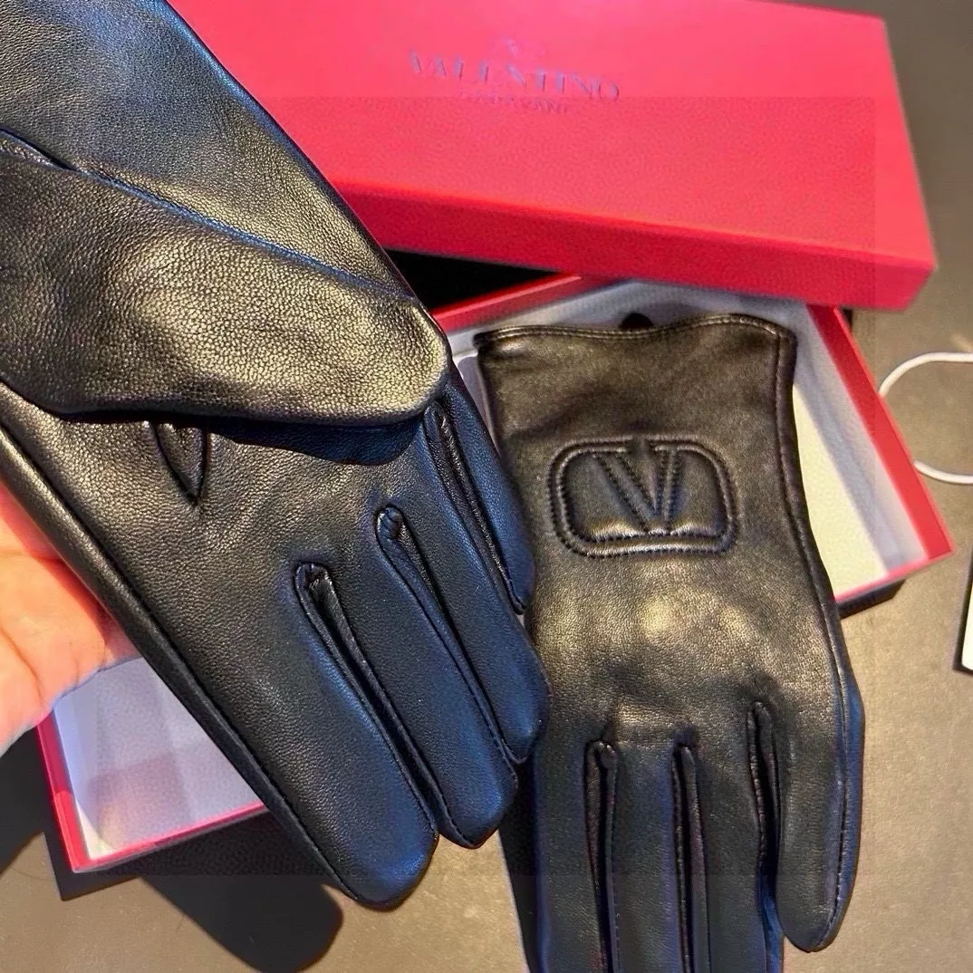 Valentino Gloves For Women Vibrant 8638