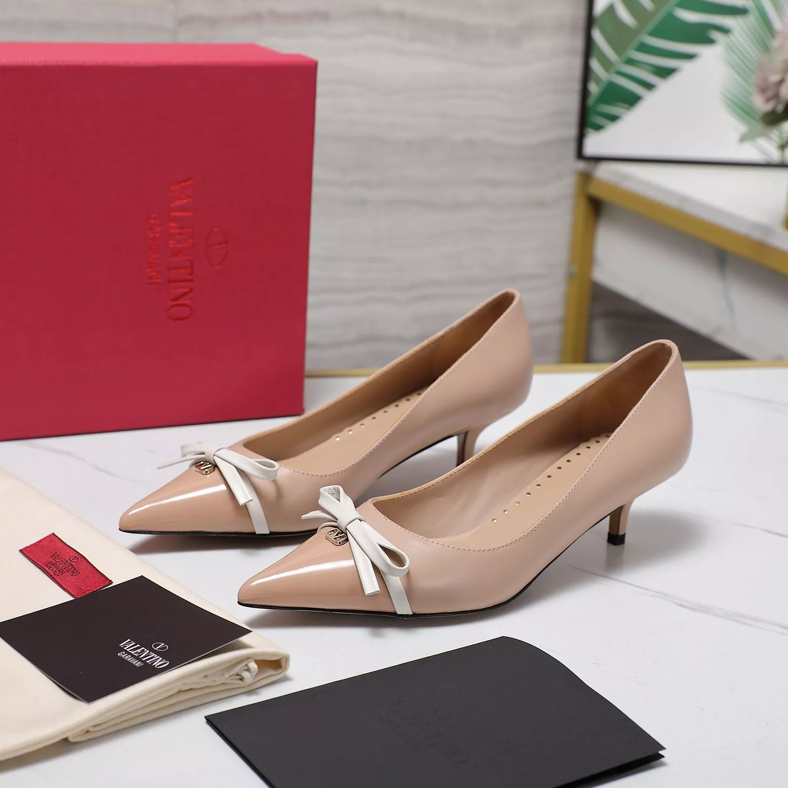 Valentino High-Heeled Shoes For Women Bold 7520