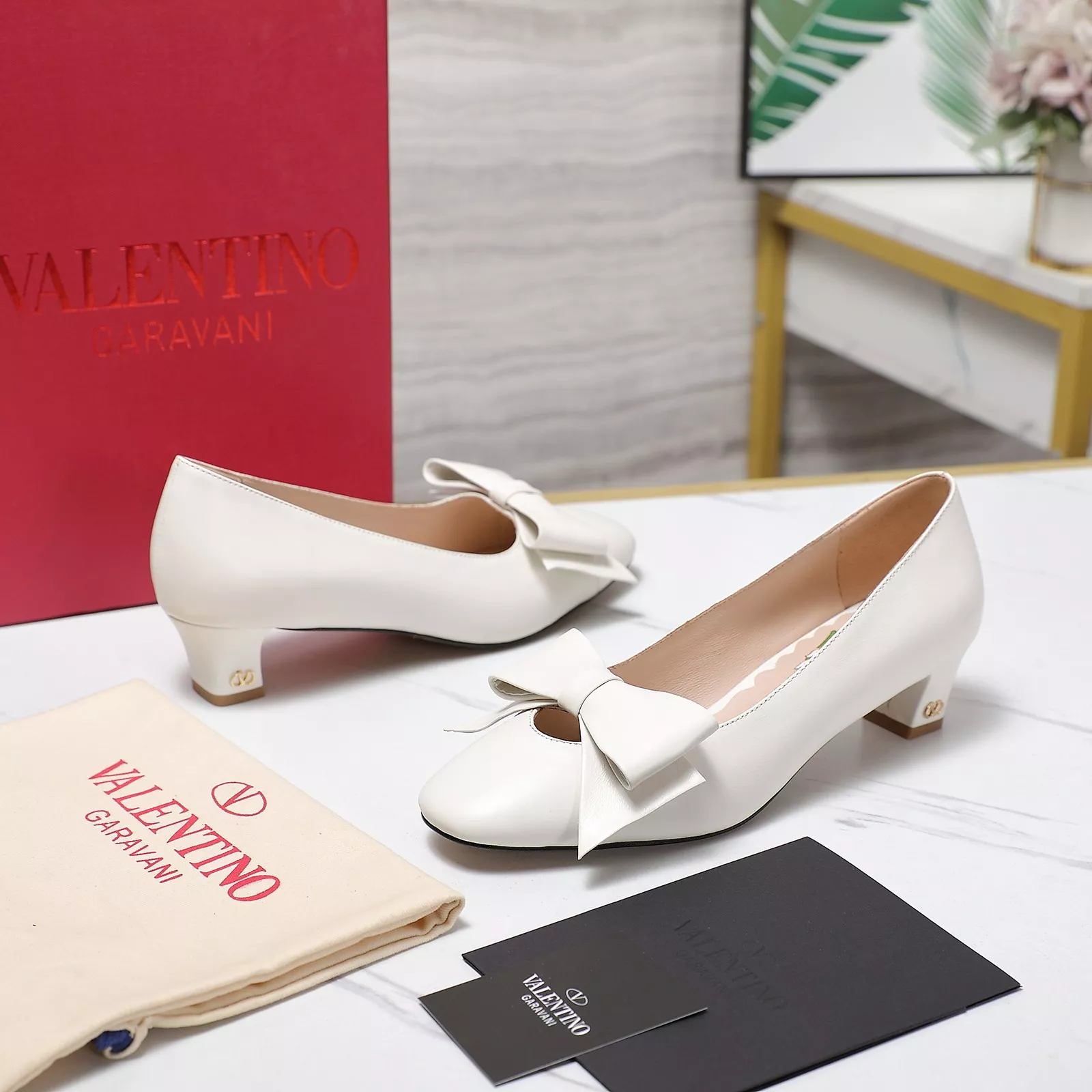 Valentino High-Heeled Shoes For Women Modern 9507
