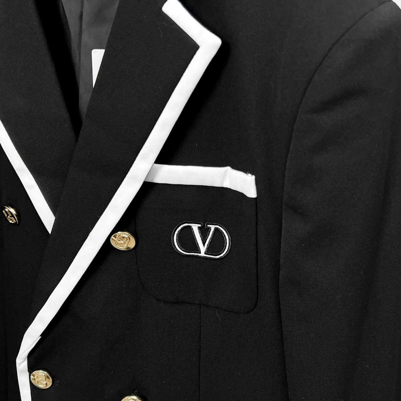 Valentino Jackets Long Sleeved For Men Modern 871