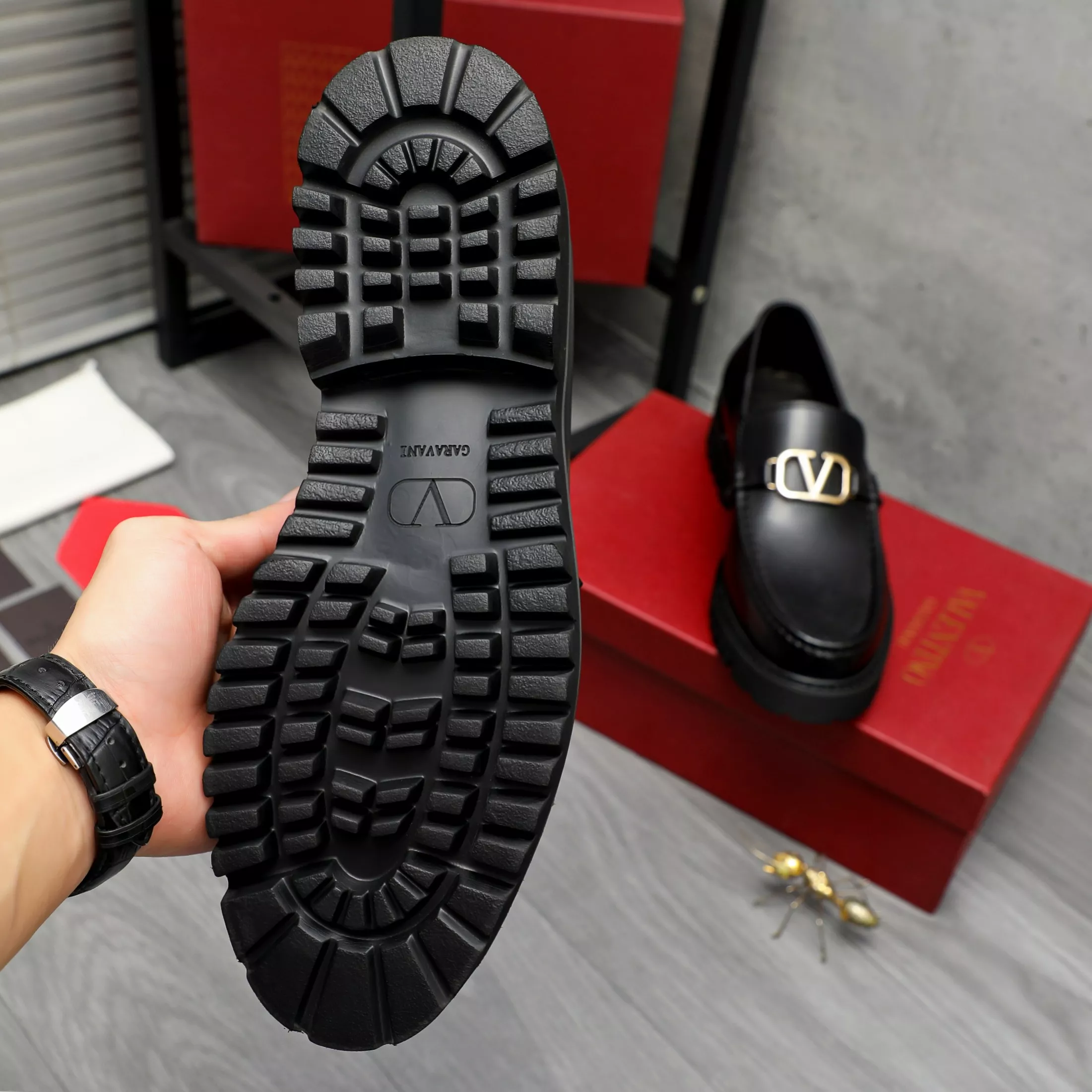 Valentino Leather Shoes For Men Affordable 3273
