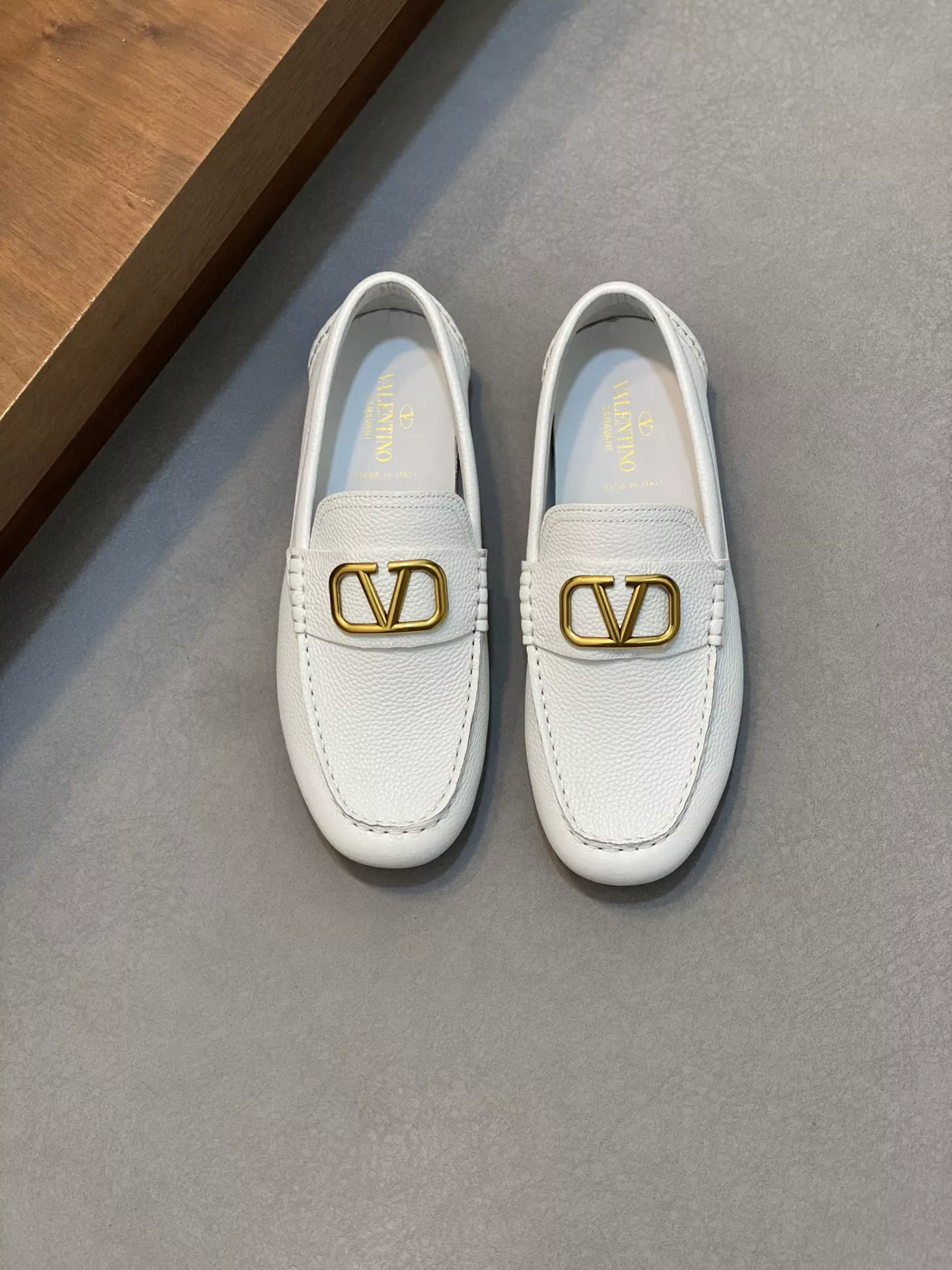 Valentino Leather Shoes For Men Bright 310