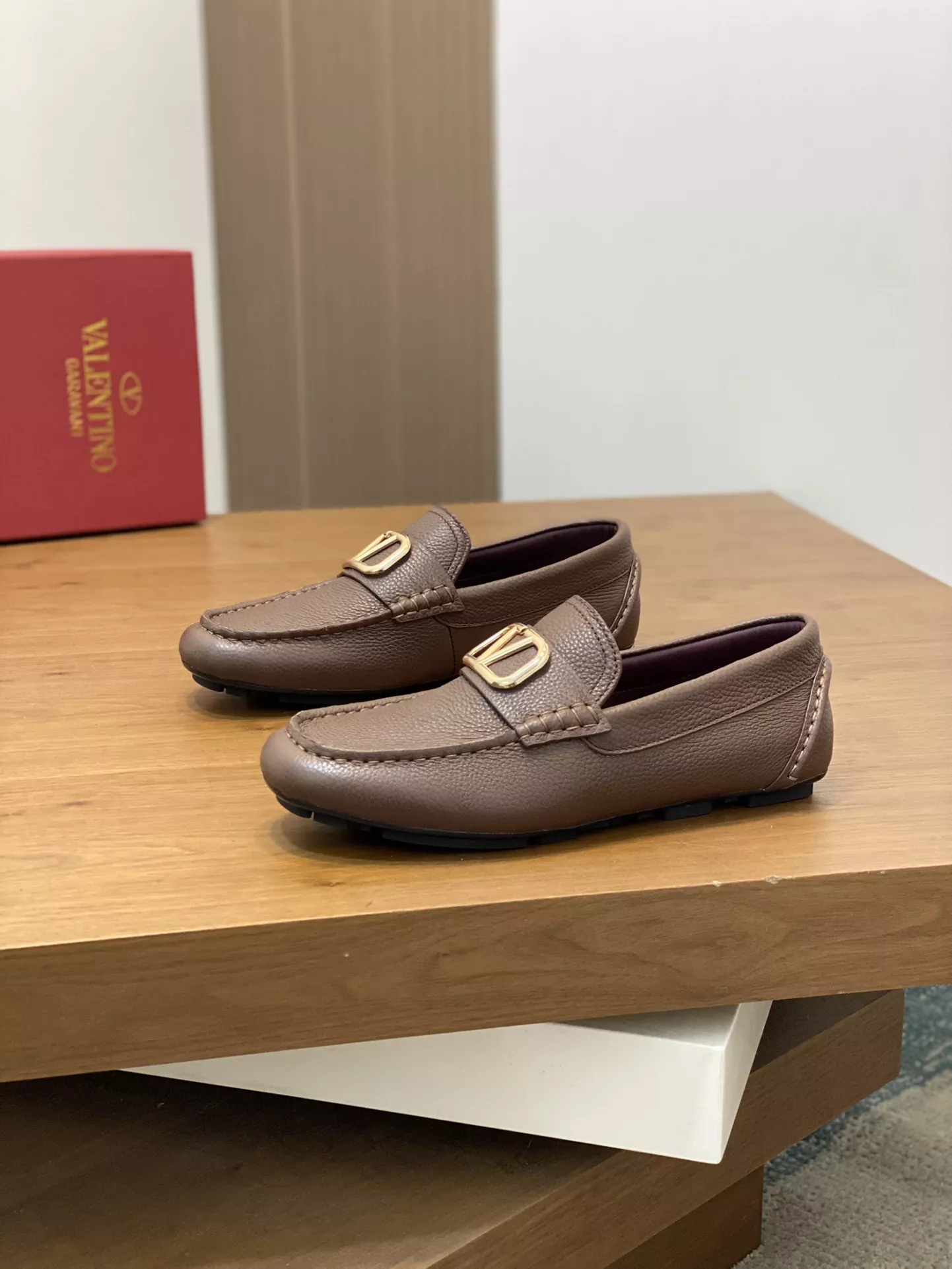 Valentino Leather Shoes For Men DailyWear 3685