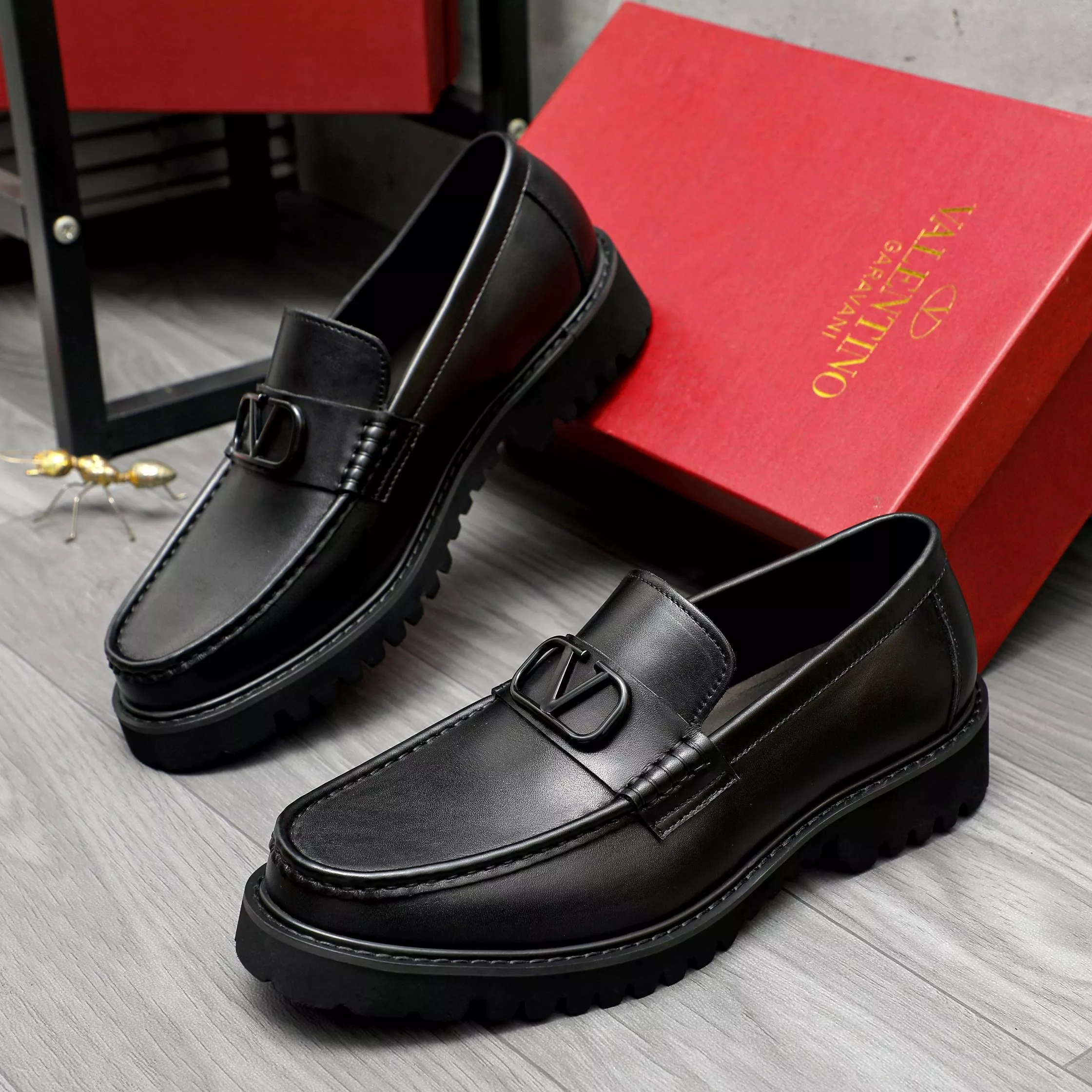 Valentino Leather Shoes For Men Efficient 6865