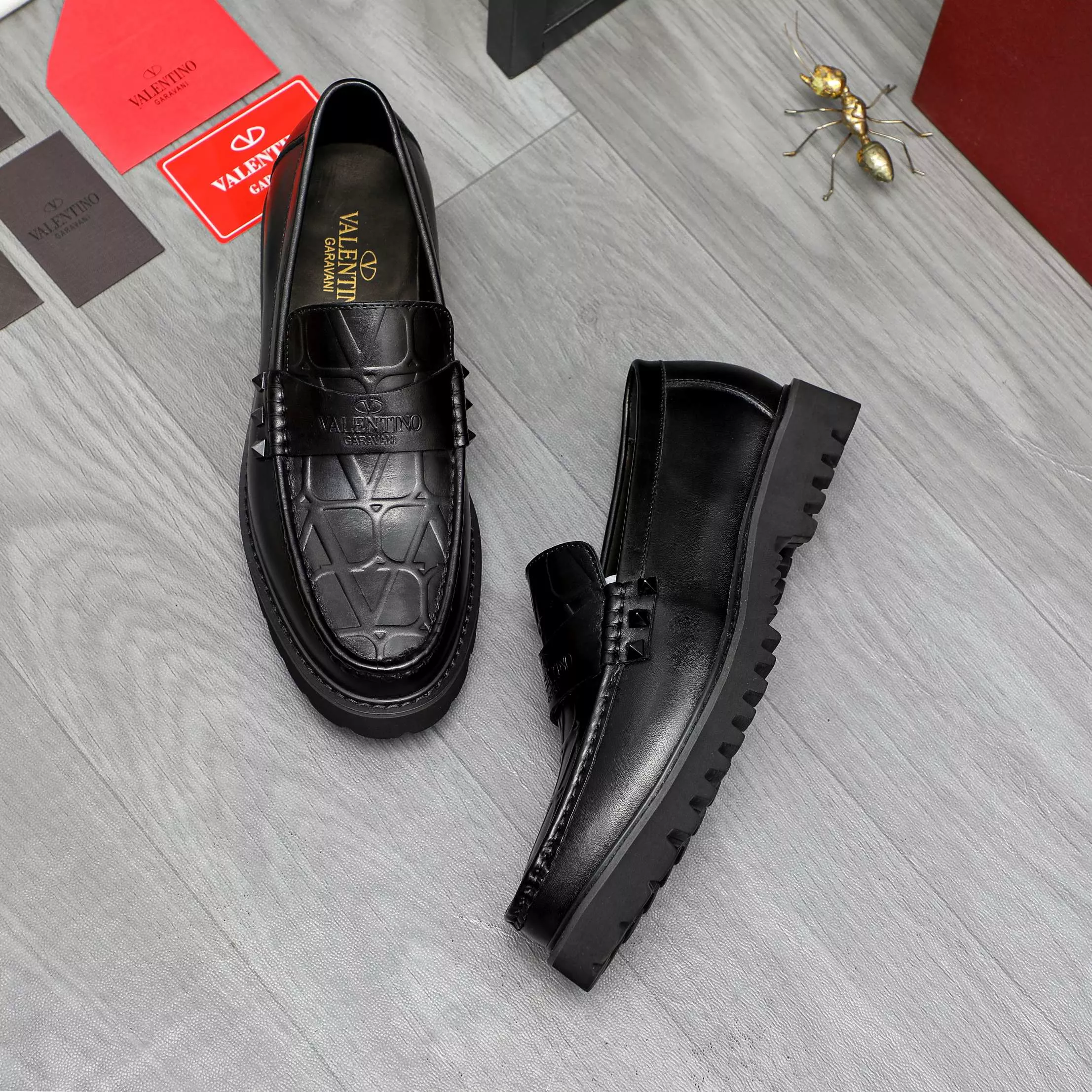 Valentino Leather Shoes For Men Fashionable 7170
