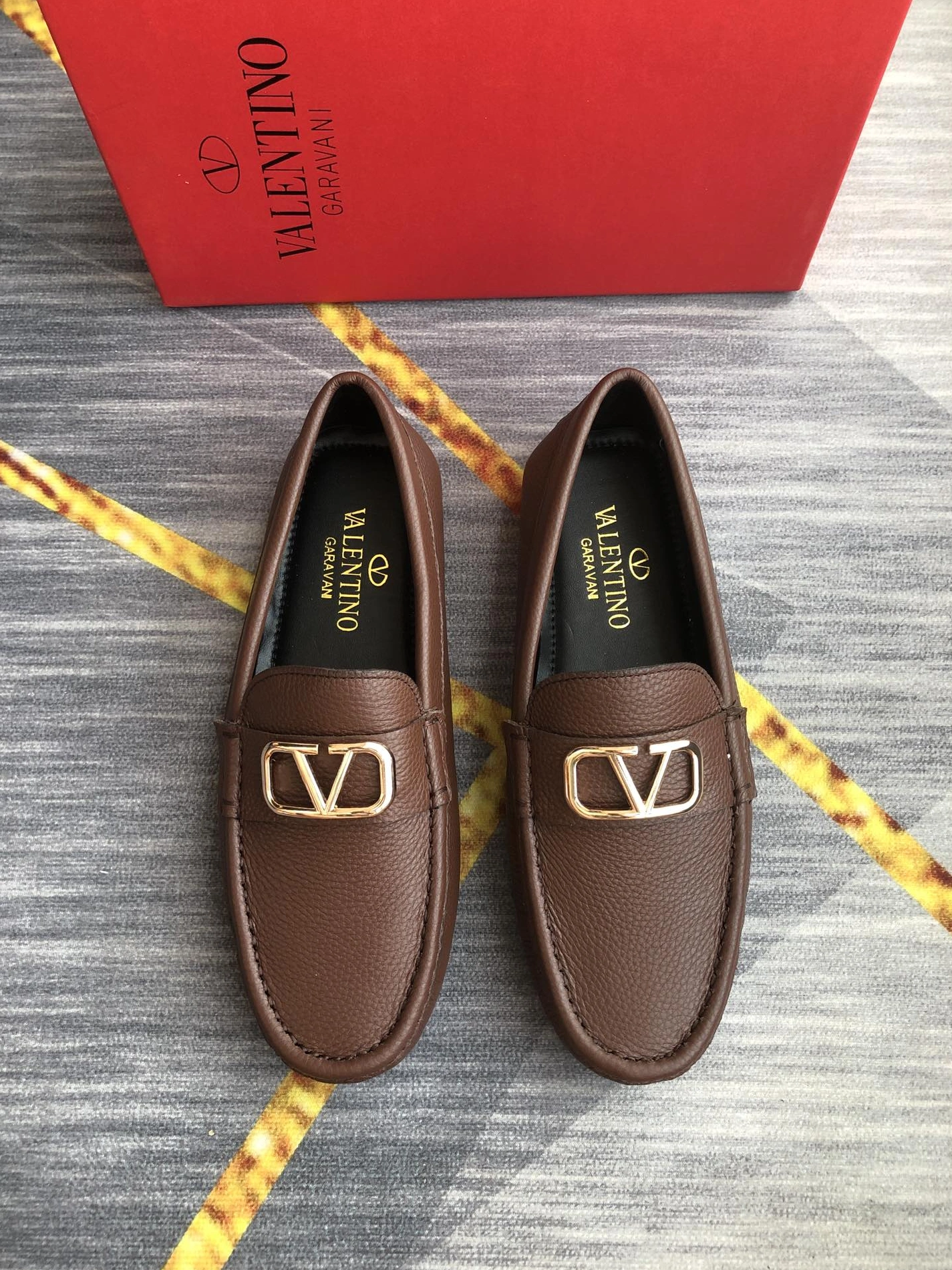 Valentino Leather Shoes For Men Practical 6168