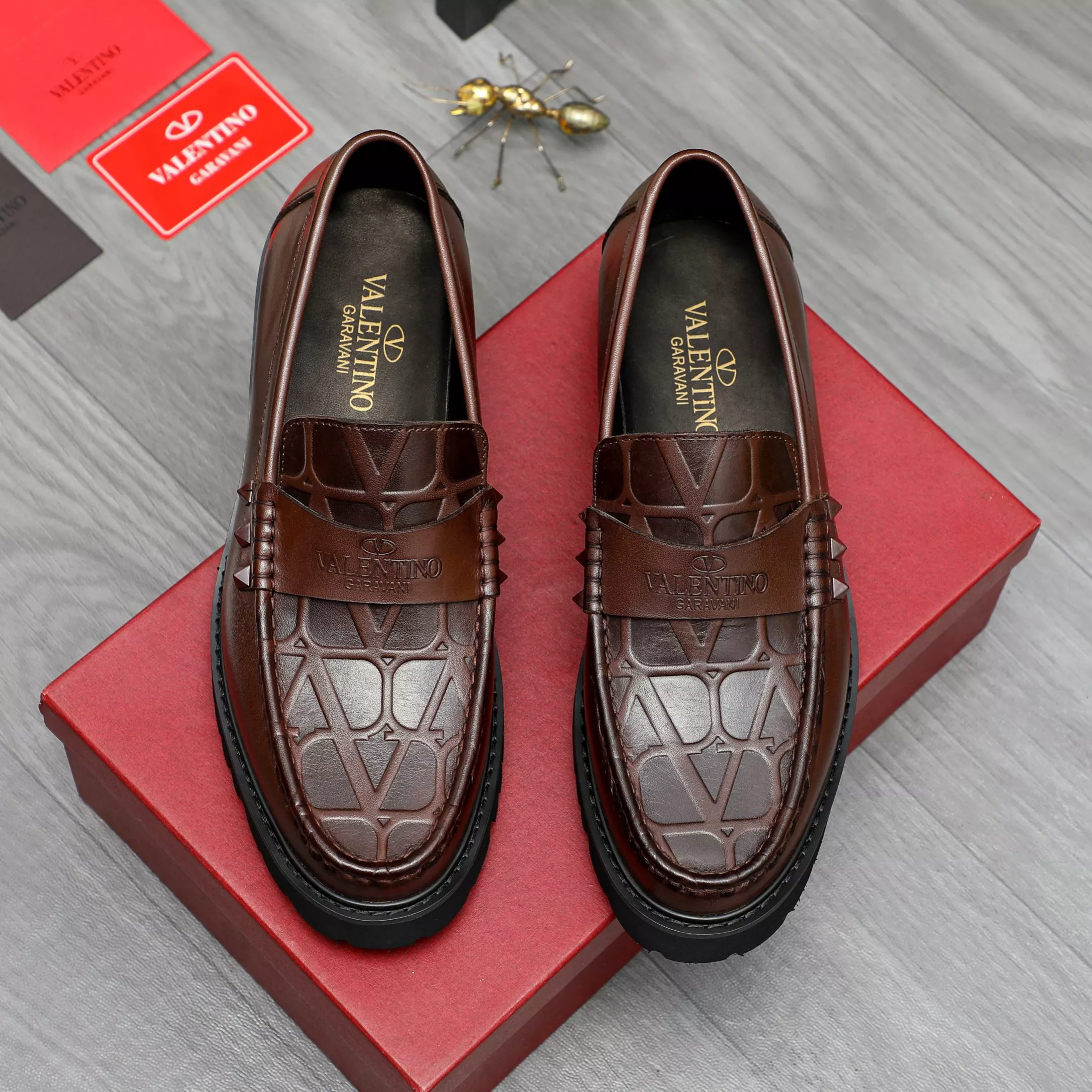 Valentino Leather Shoes For Men Trendsetting 8403