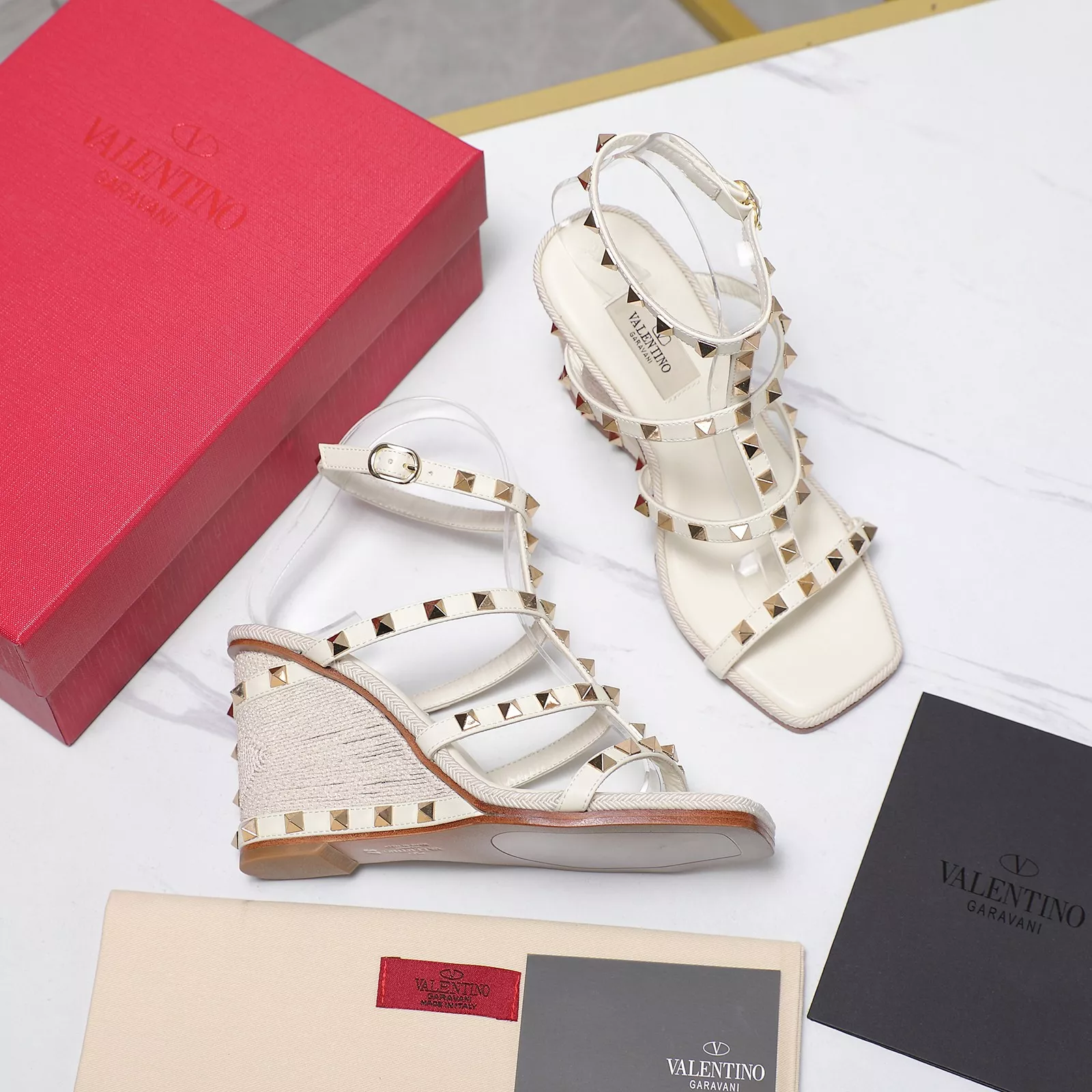 Valentino Sandal For Women AllSeason 4325