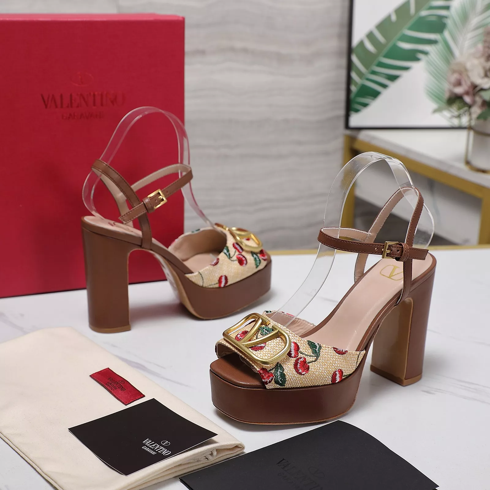 Valentino Sandal For Women BestValue 5443