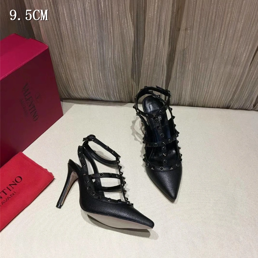 Valentino Sandal For Women Comfortable 8016