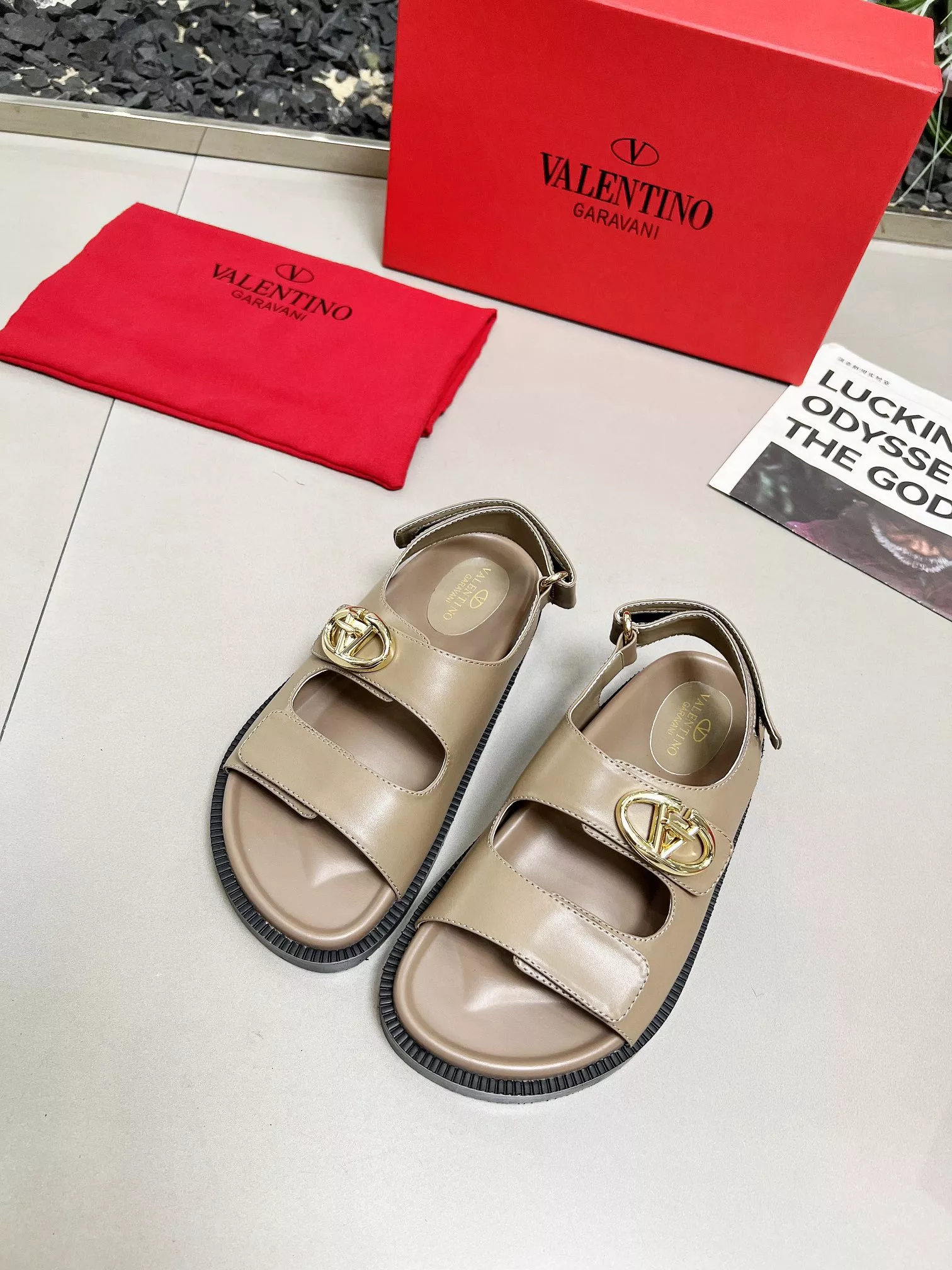 Valentino Sandal For Women Unique 3707