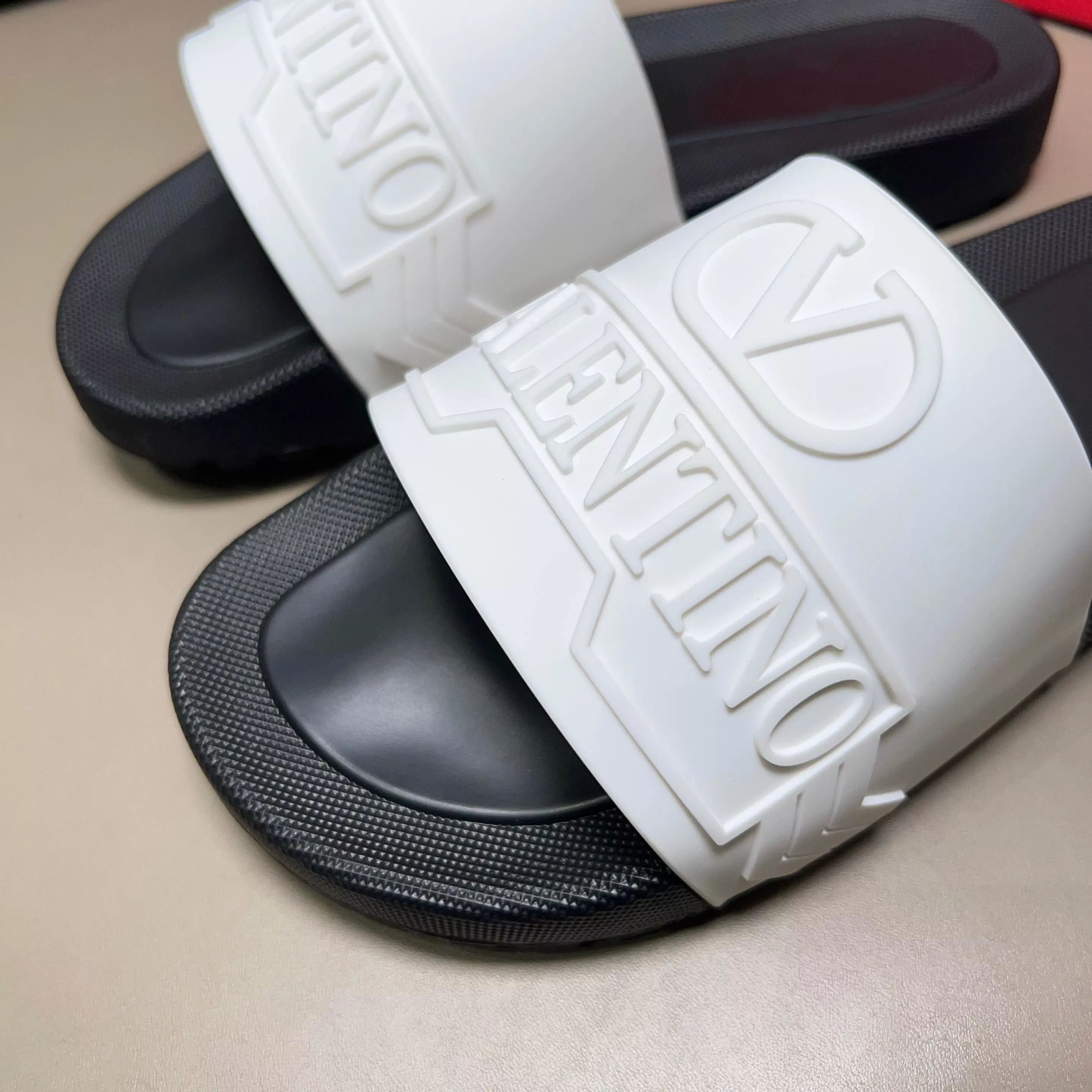 Valentino Slippers For Men Cozy 429