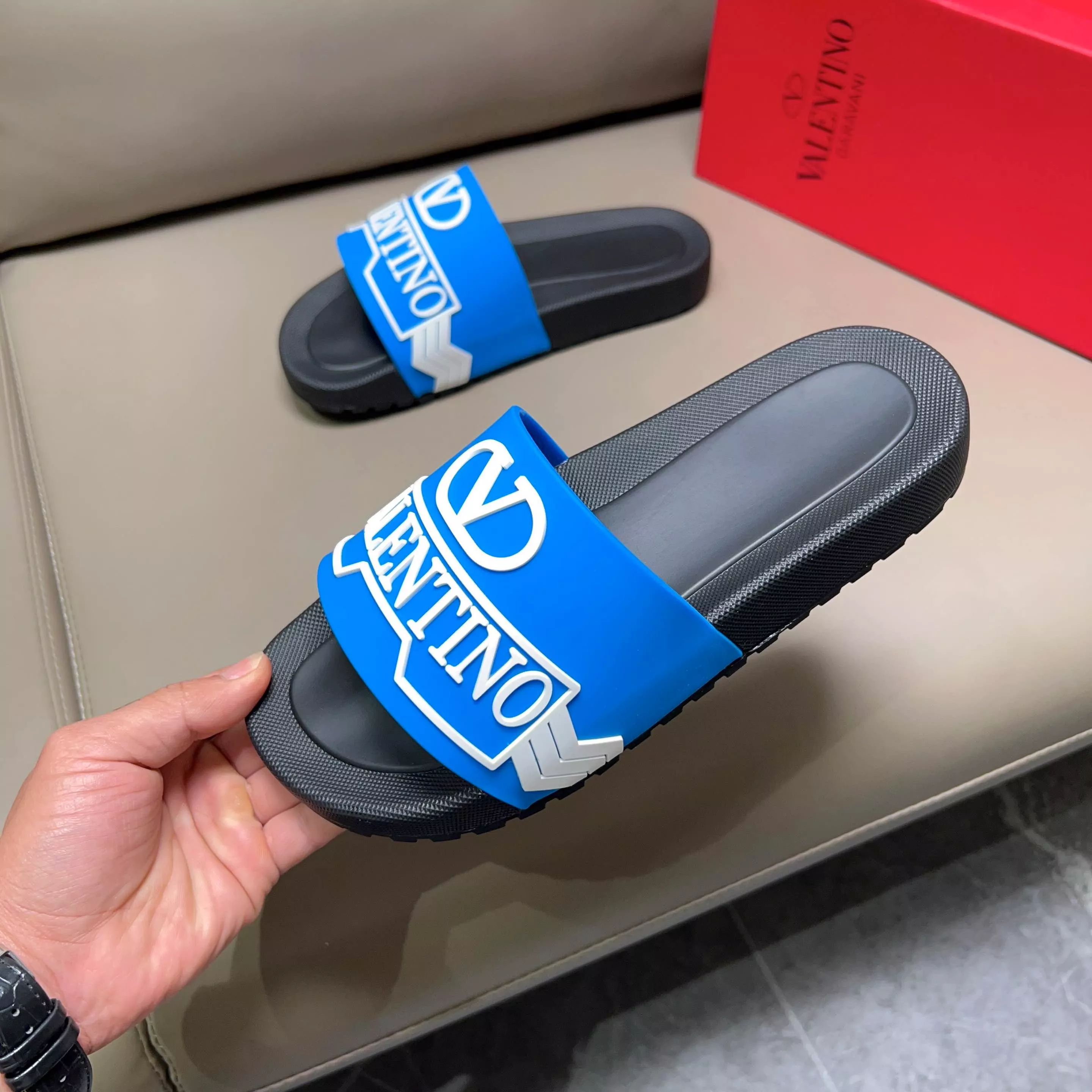 Valentino Slippers For Men Durable 9390