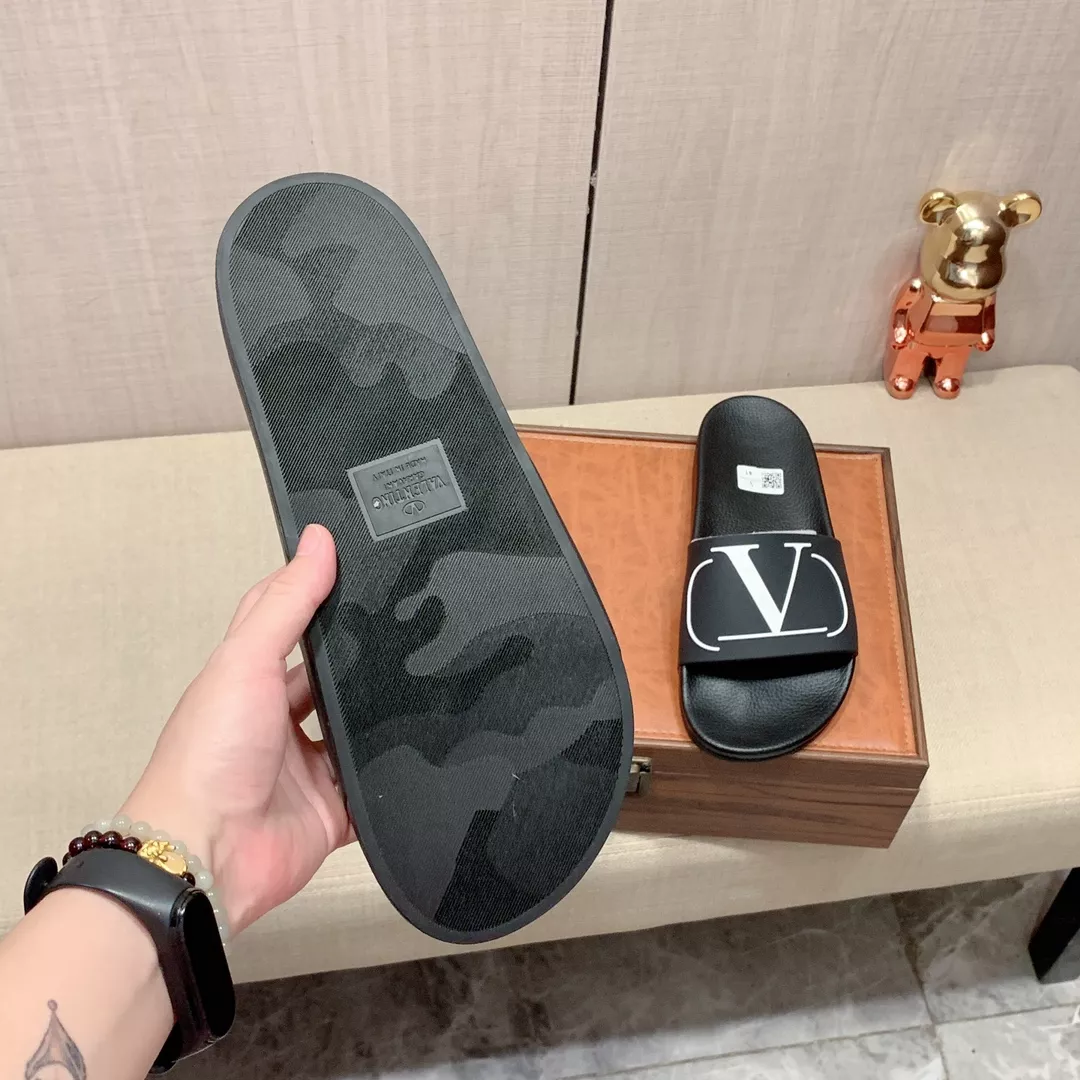Valentino Slippers For Men Modern 2228