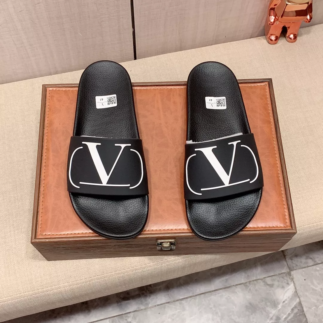 Valentino Slippers For Men Modern 2228