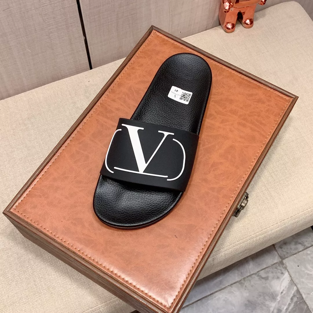 Valentino Slippers For Men Modern 2228