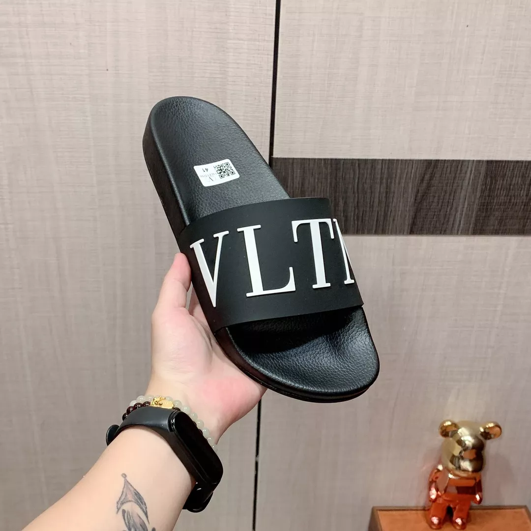 Valentino Slippers For Men Sleek 4907