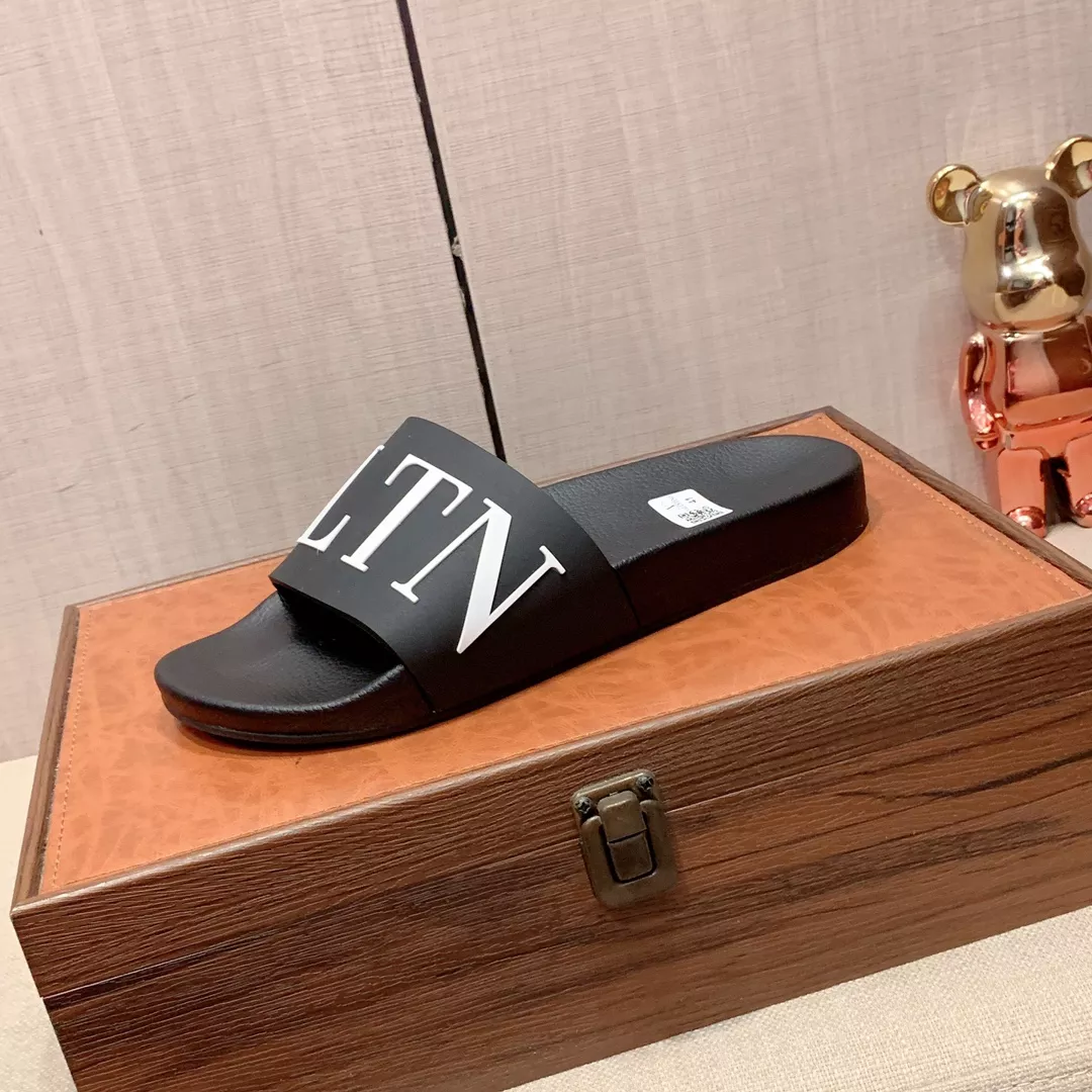 Valentino Slippers For Men Sleek 4907