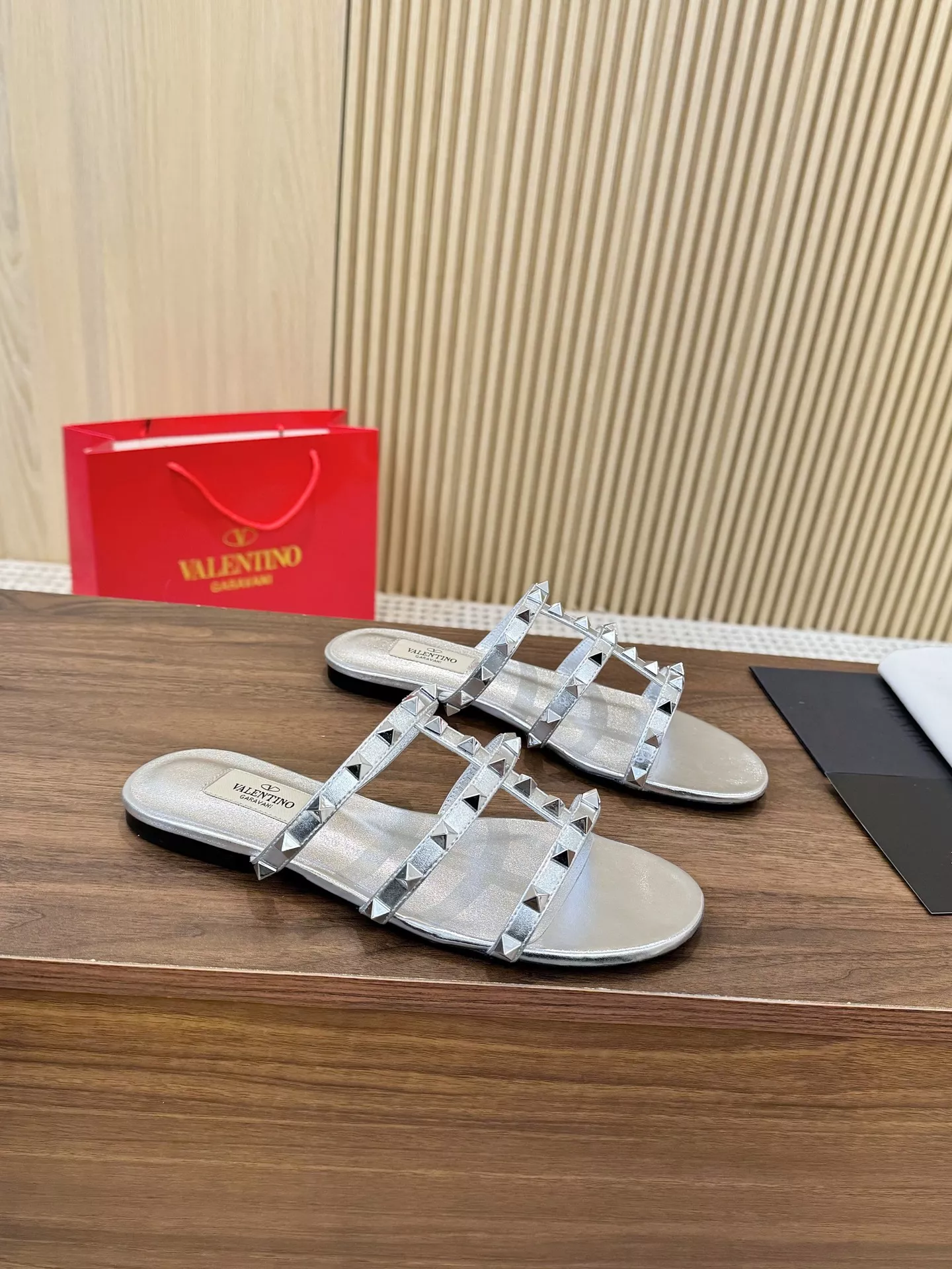 Valentino Slippers For Women BestValue 3187