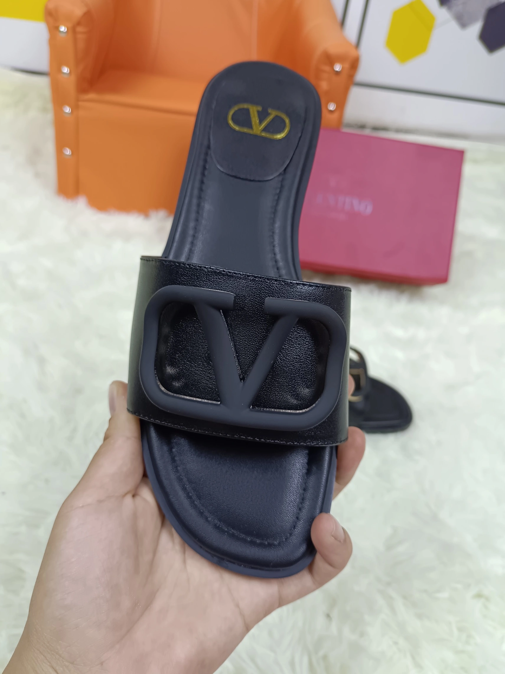 Valentino Slippers For Women Durable 3478