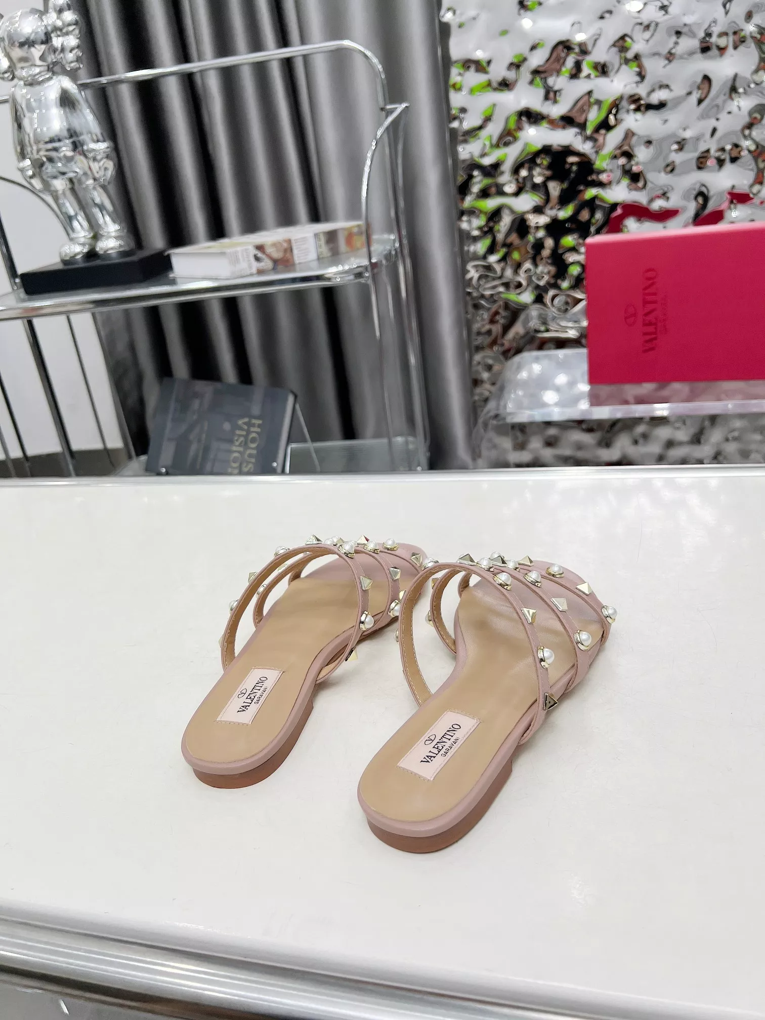 Valentino Slippers For Women Fashionable 9266