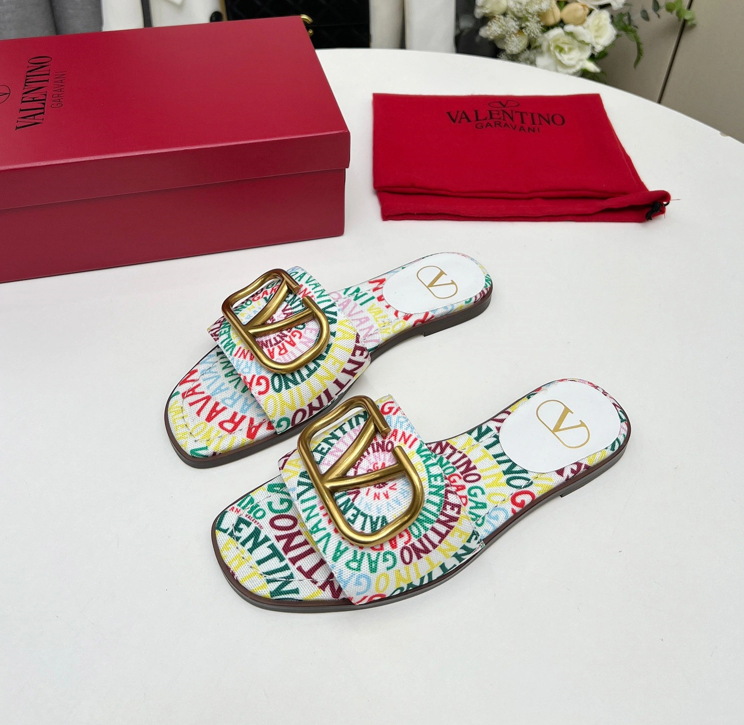 Valentino Slippers For Women Flexible 1139