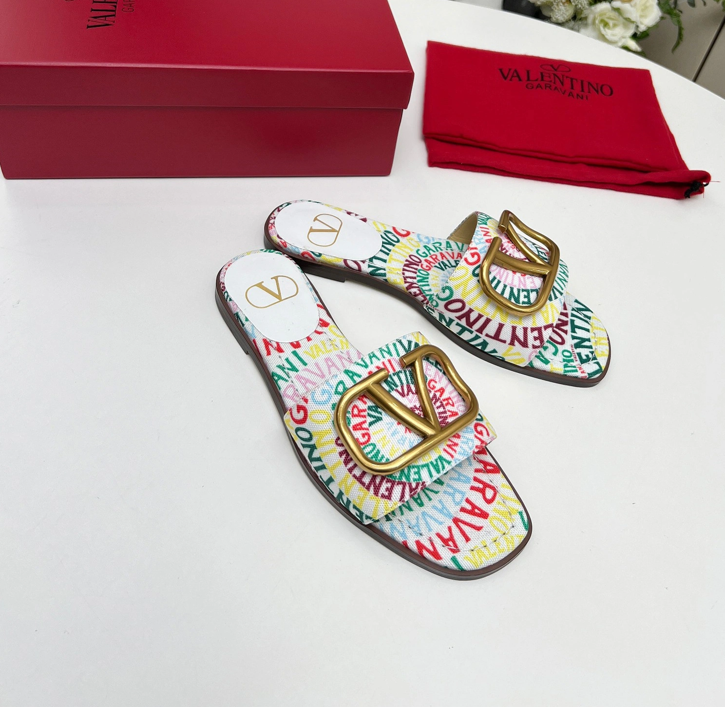 Valentino Slippers For Women Flexible 1139