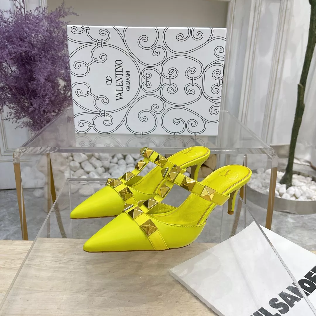 Valentino Slippers For Women NewStyle 8562