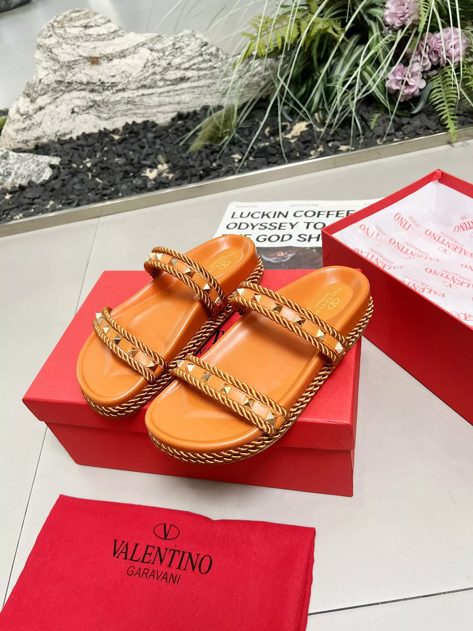 Valentino Slippers For Women Stylish 705