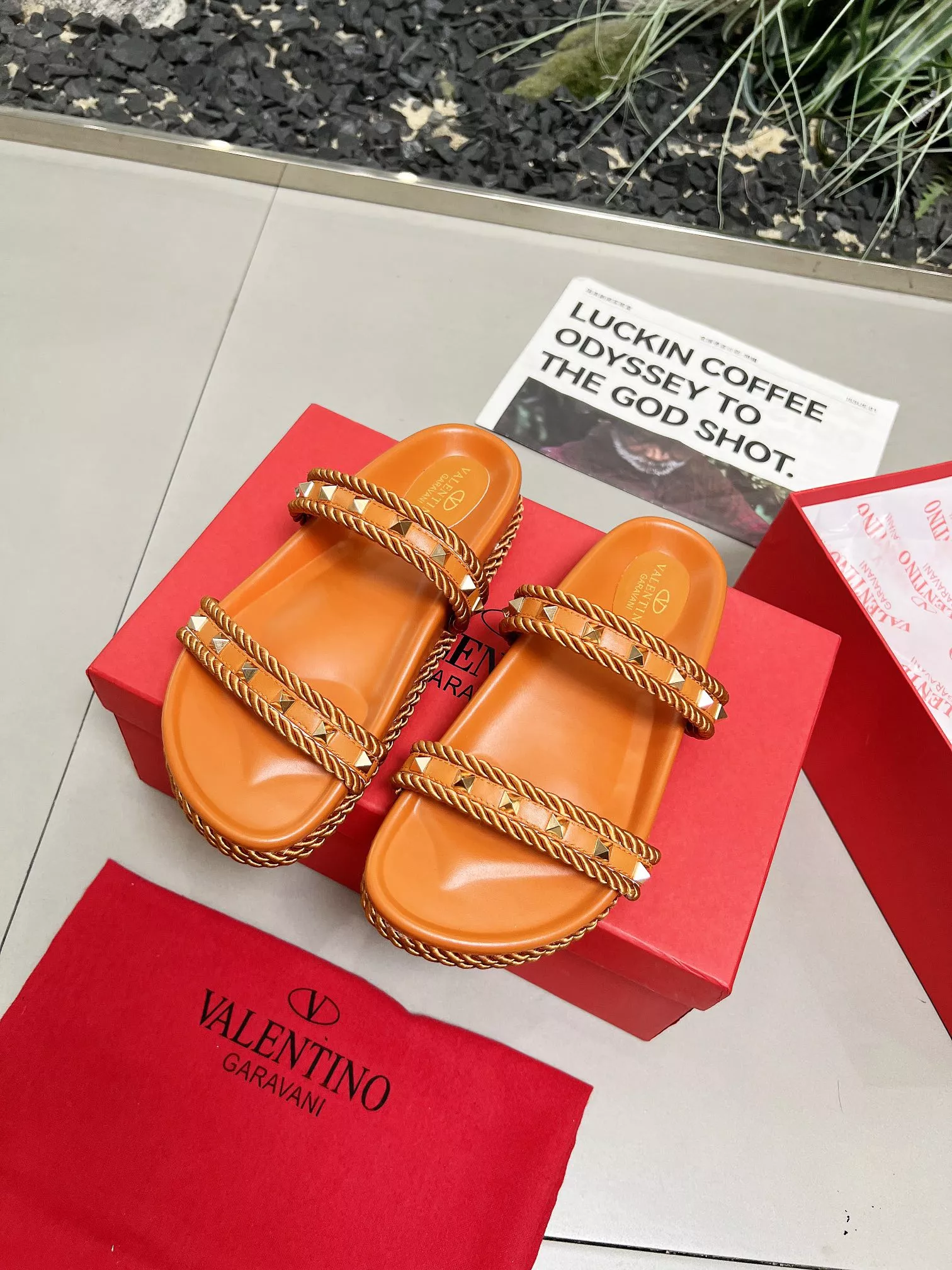 Valentino Slippers For Women Stylish 705