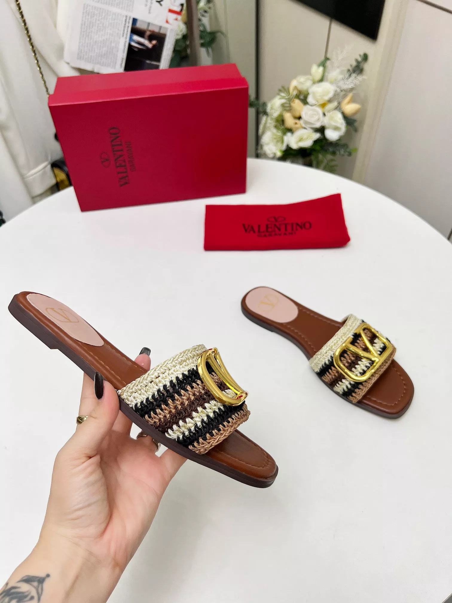 Valentino Slippers For Women Timeless 3335