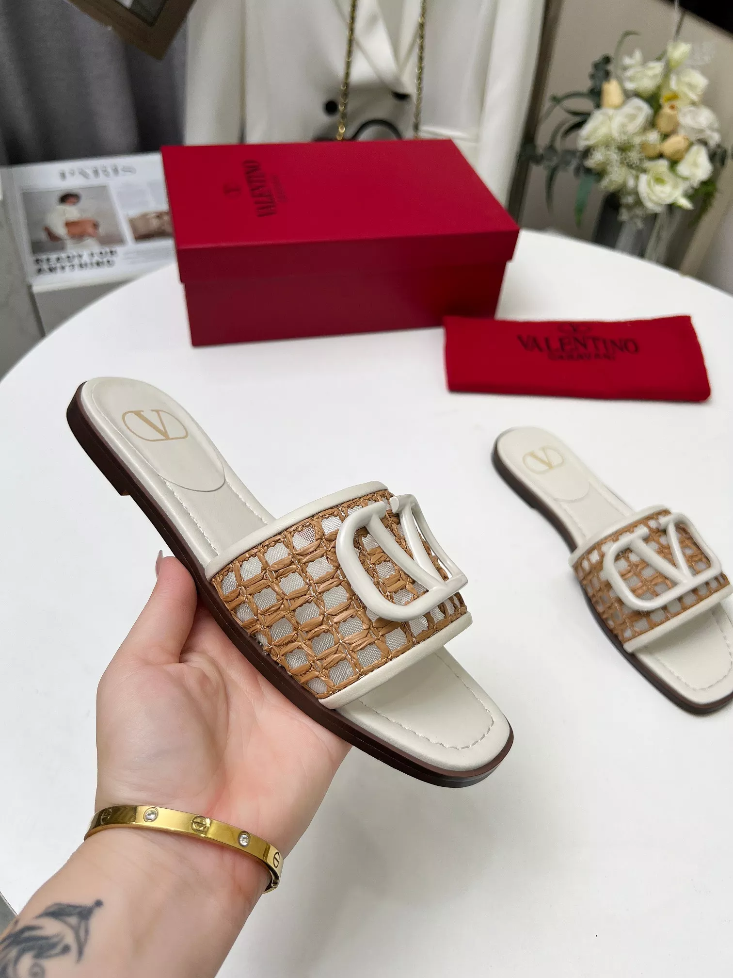Valentino Slippers For Women Timeless 5641