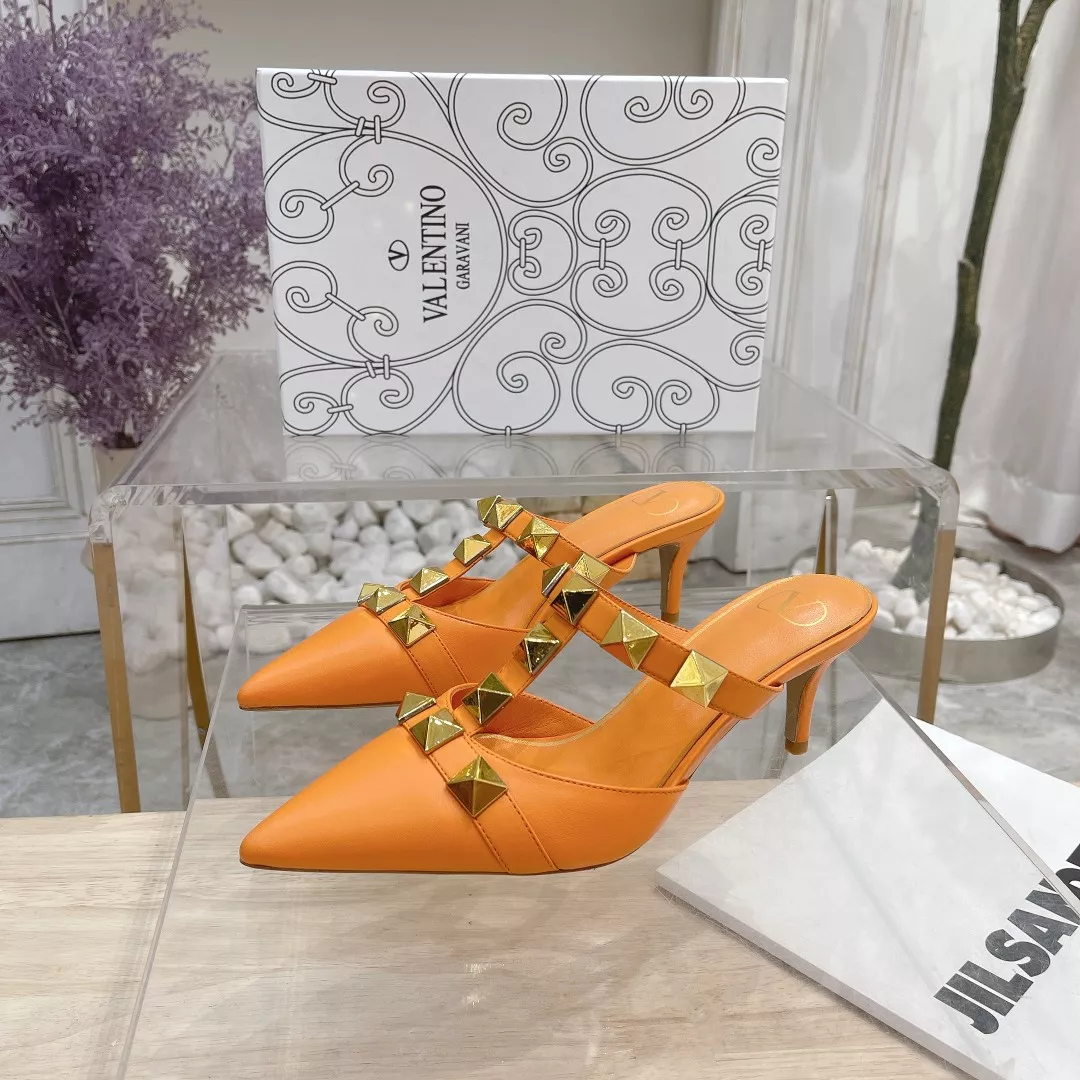 Valentino Slippers For Women Trendy 3944