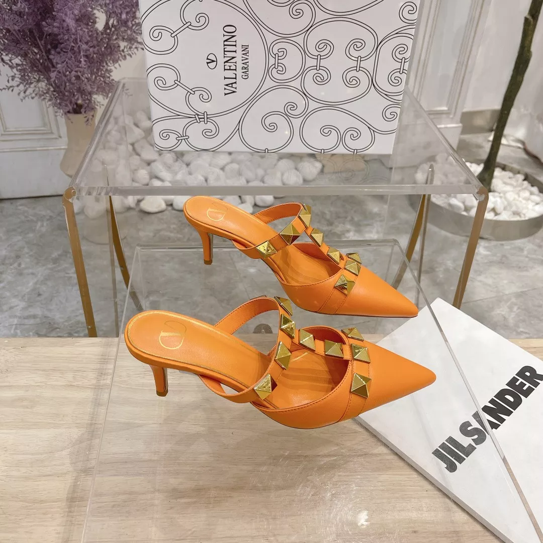 Valentino Slippers For Women Trendy 3944