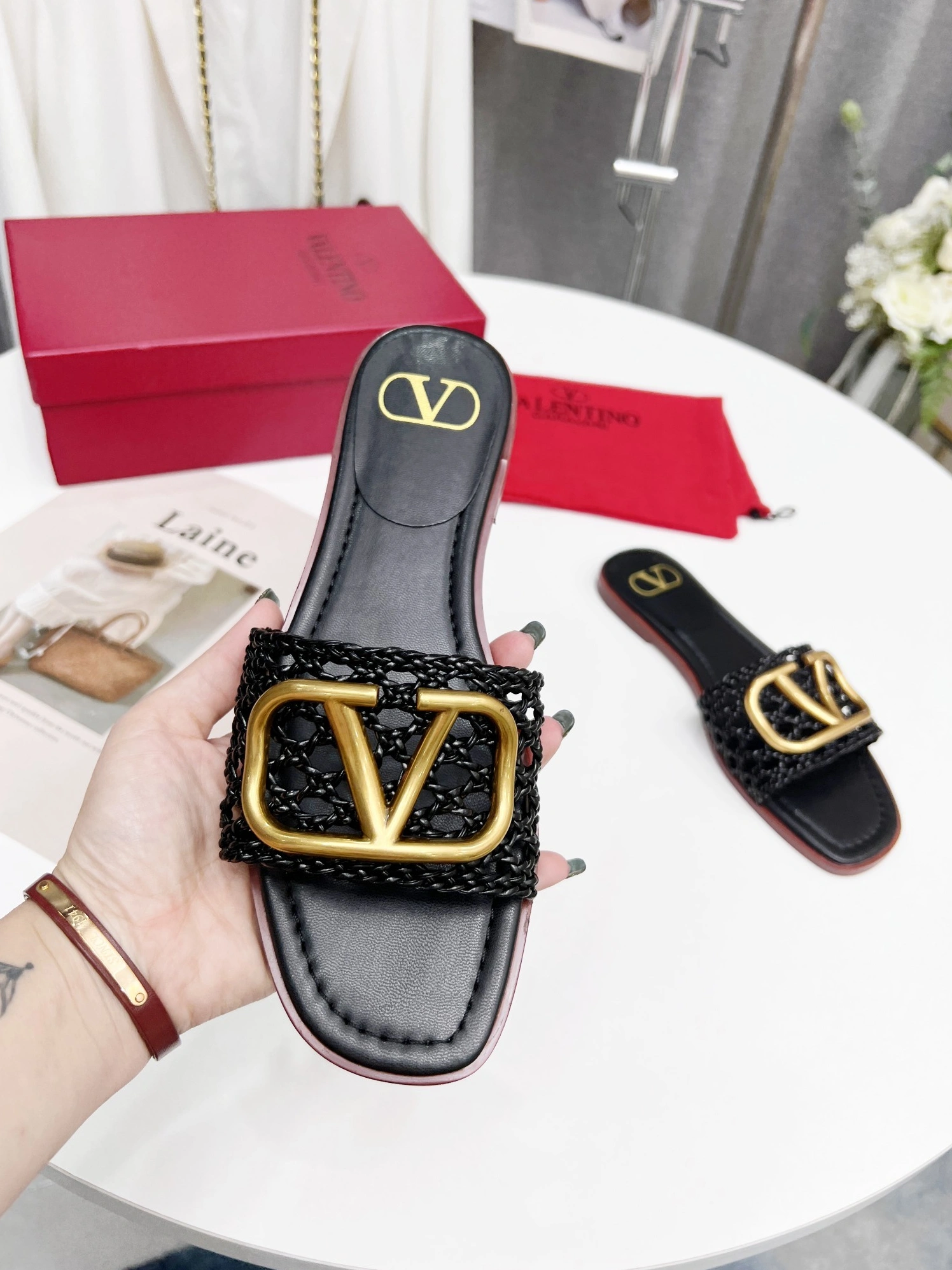 Valentino Slippers For Women WellDesigned 3513